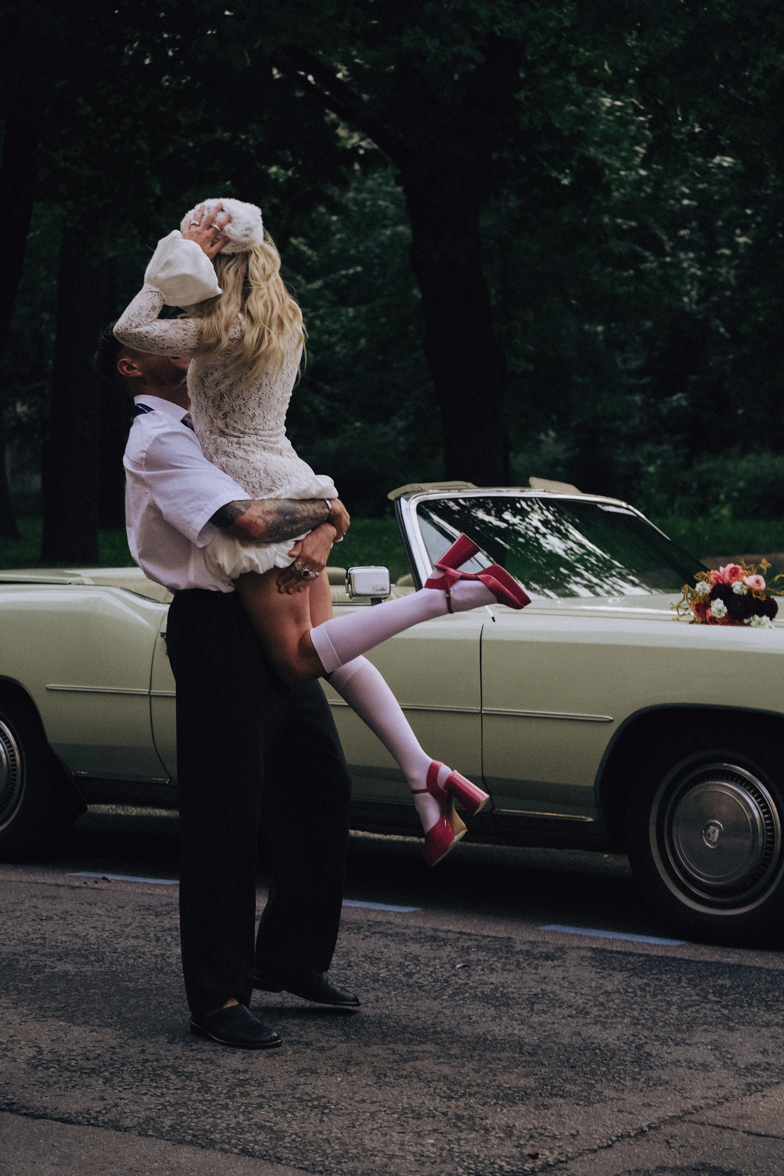 СВАДЕБНАЯ СЬЕМКА С КАБРИОЛЕТОМ В САНТК-ПЕТЕРБУРГЕ НА ПЕТРОГРАДКЕ В ОТЕЛЕ ПАНОРАМИКА. Профессиональный фотограф, Санкт-Петербург — Виктория Богомолова