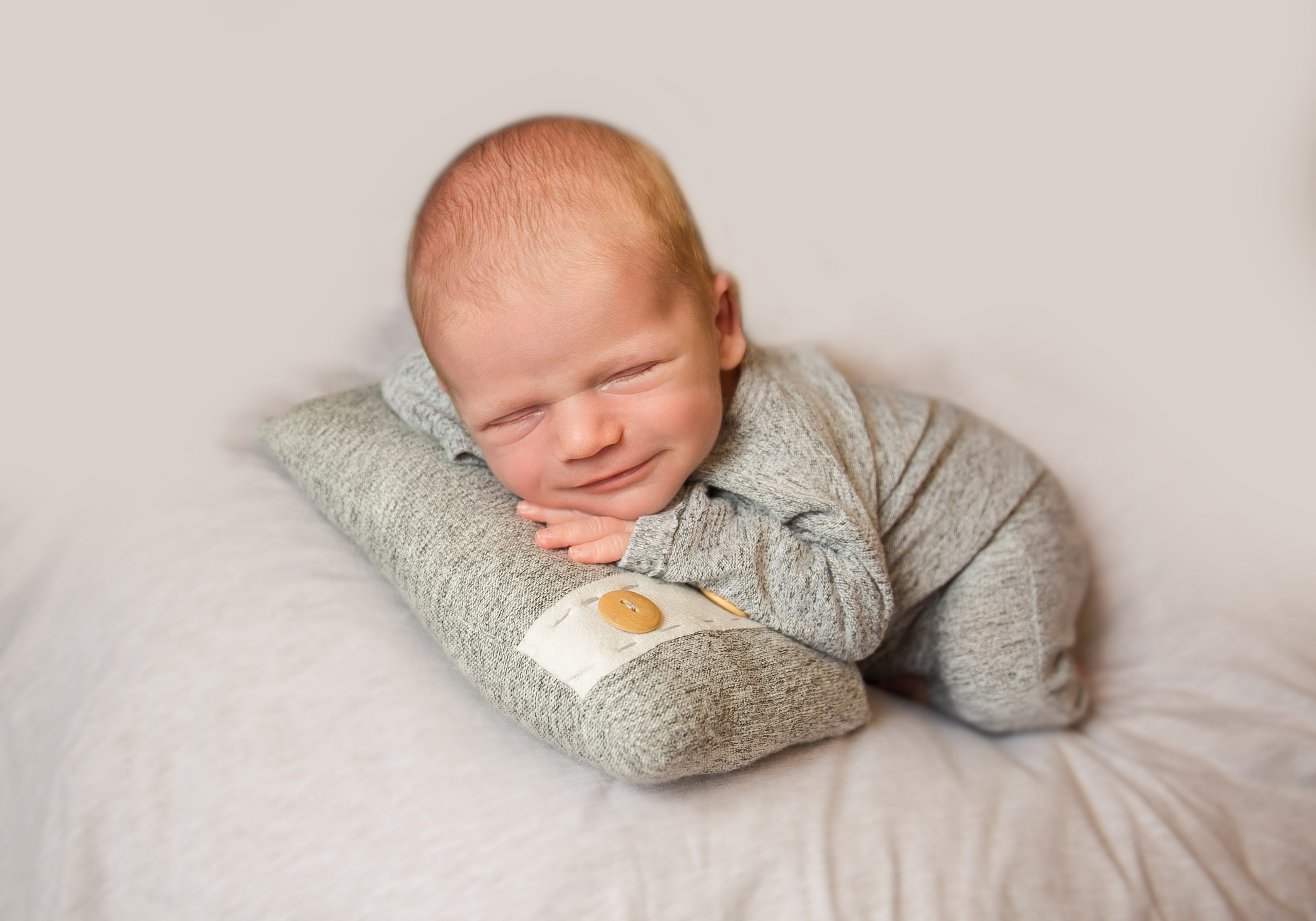 Новорожденные малыши. Фотостудия, фотограф новорожденных в Брюховецком районе Татьяна Кауц. Многолетний опыт работы с новорожденными и молодыми семьями