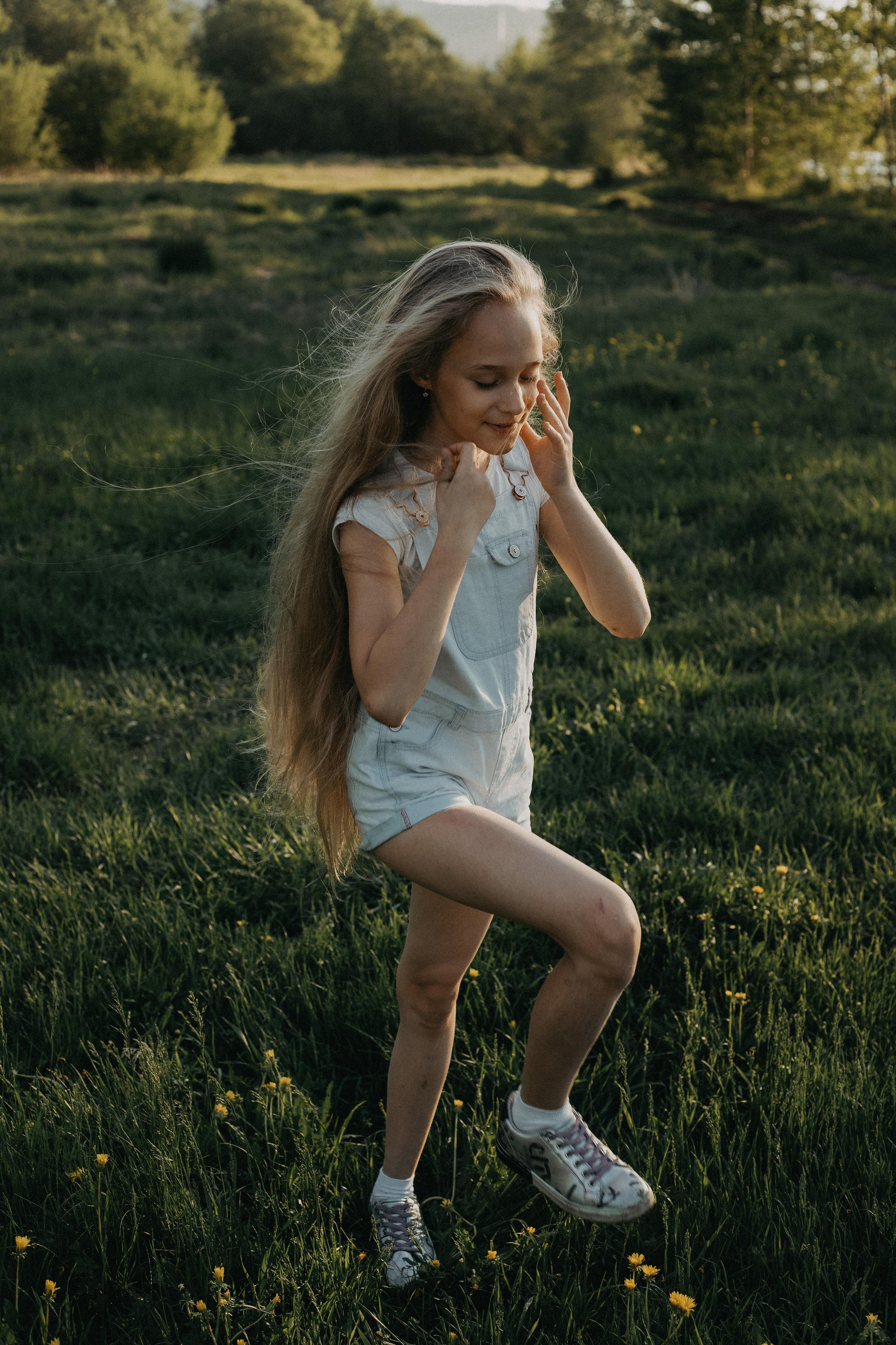 Сестры Лиза и Ира. Семейный и детский фотограф город Тында Дарья