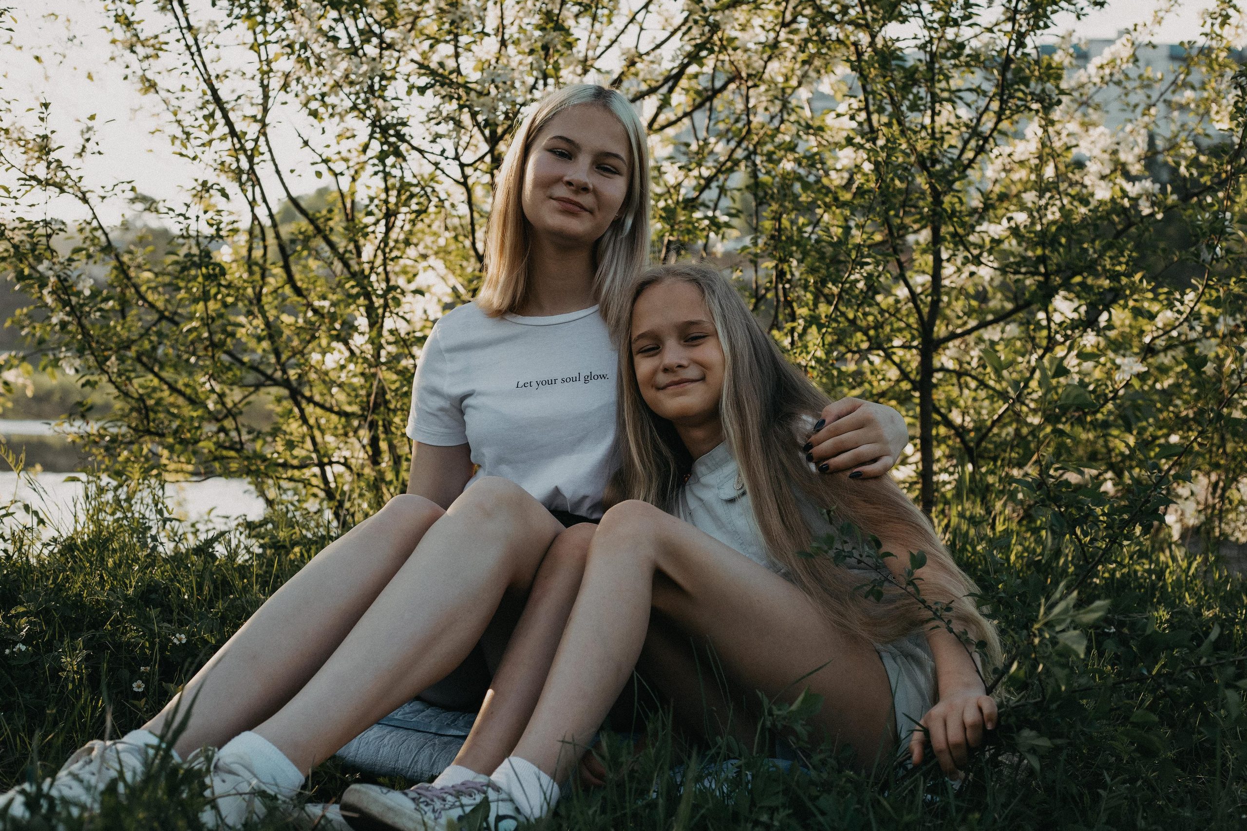 Сестры Лиза и Ира. Семейный и детский фотограф город Тында Дарья