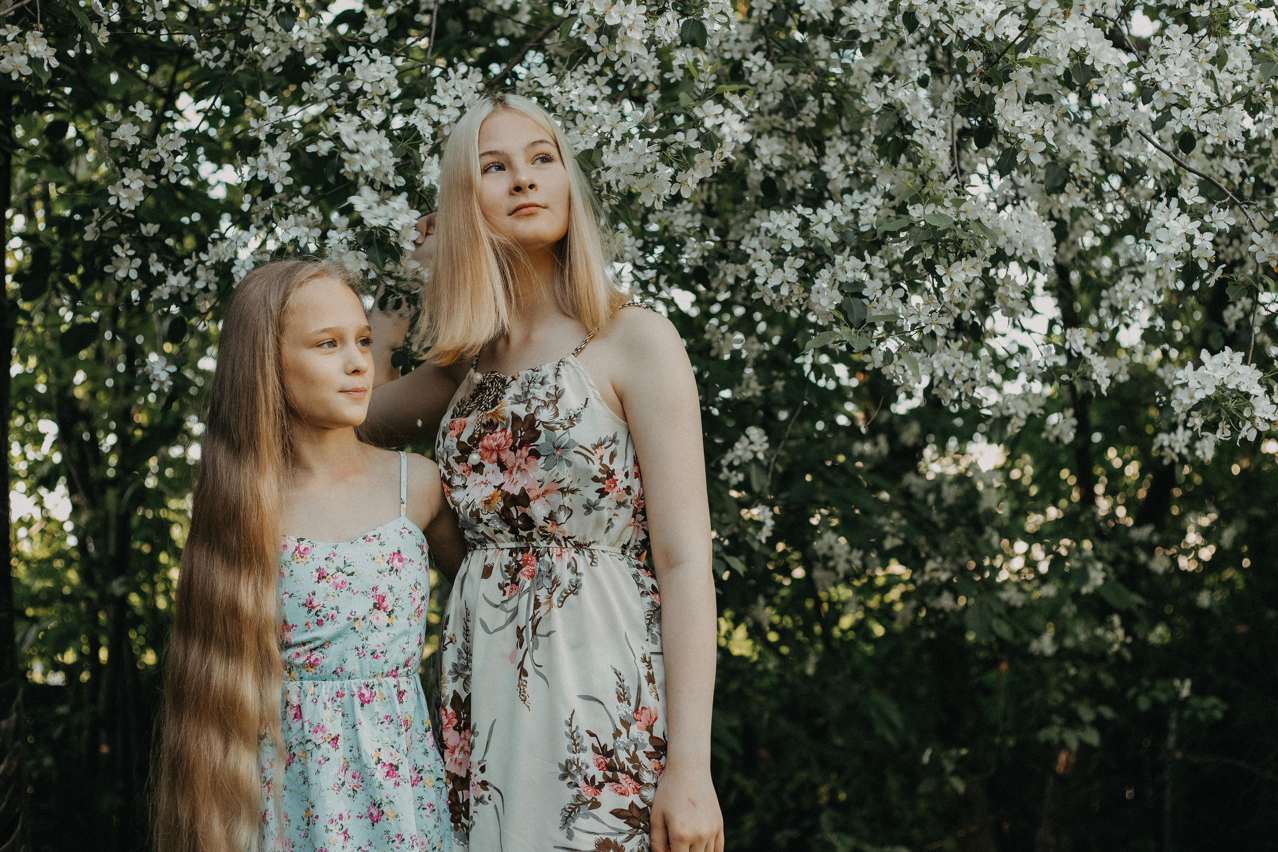 Сестры Лиза и Ира. Семейный и детский фотограф город Тында Дарья