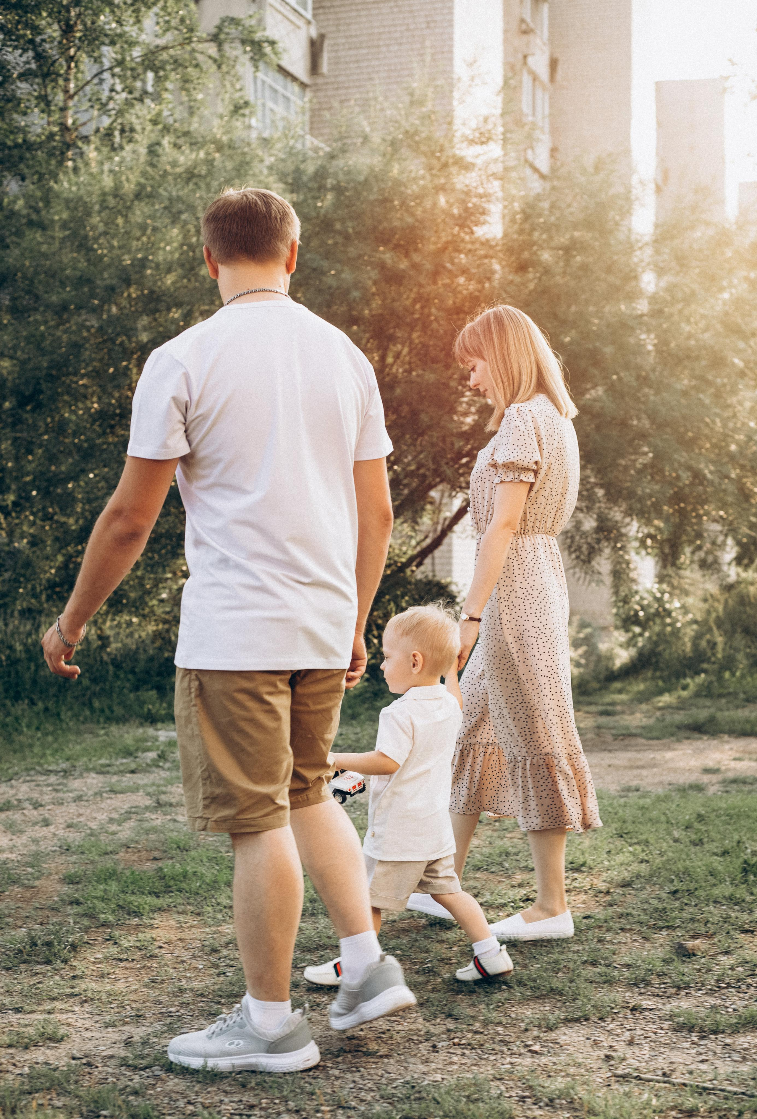 Костя, Света и Захарчик. Семейный и детский фотограф город Тында Дарья