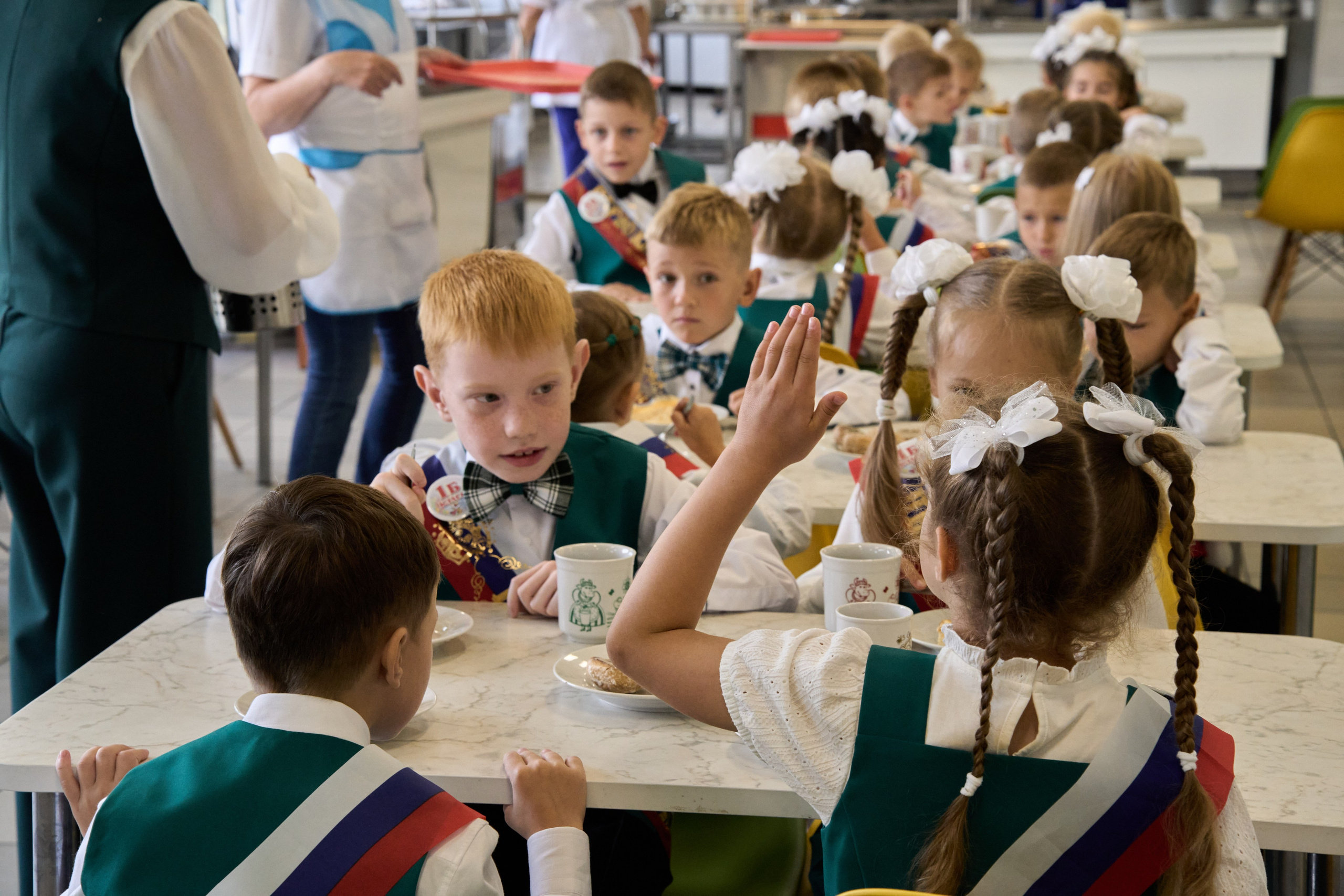Школьная линейка. 1«Б». Фотограф в Санкт-Петербурге Настя Атом