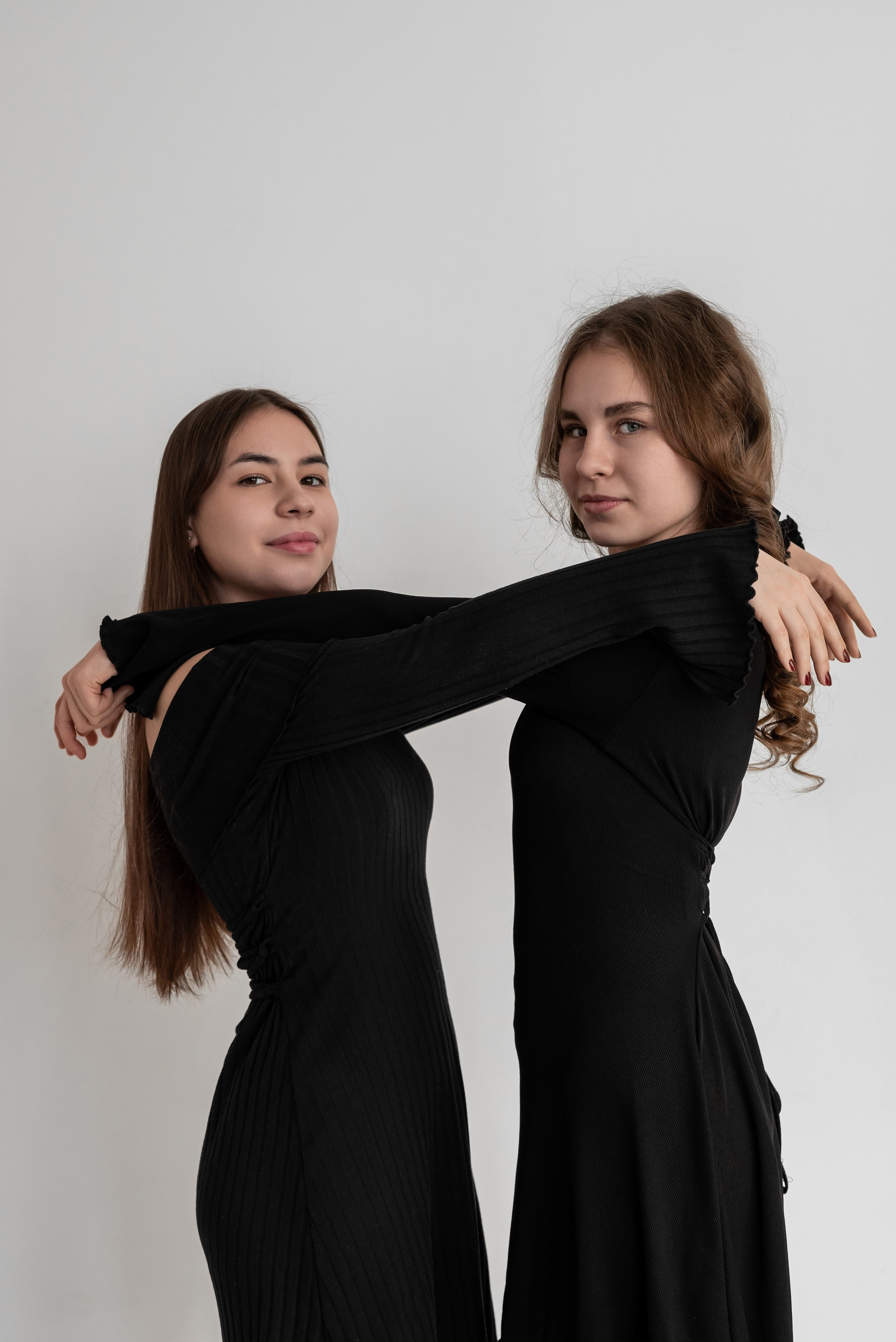 Полина и Эльвира. Фотограф в городе Салават