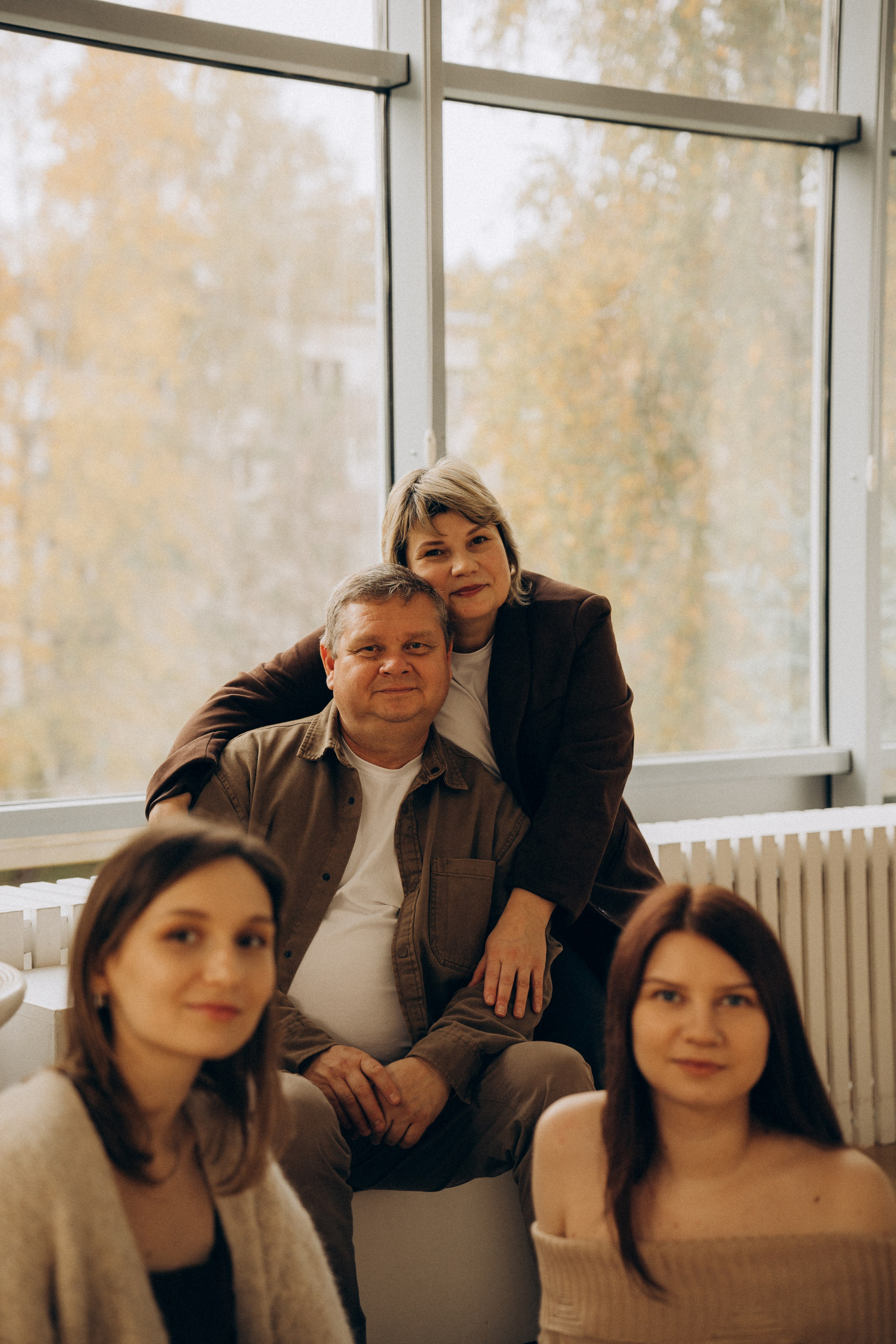 Семейная фотосессия, фотосессия поколения, фотосессия большой семьи, семейная фотосессия в студии