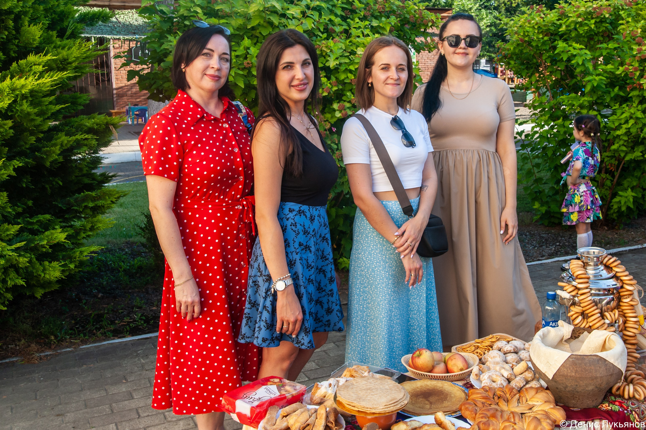 Ярмарка. Свадебный и семейный фотограф Денис Лукьянов в Краснодаре, Краснодарском крае и Республике Крым