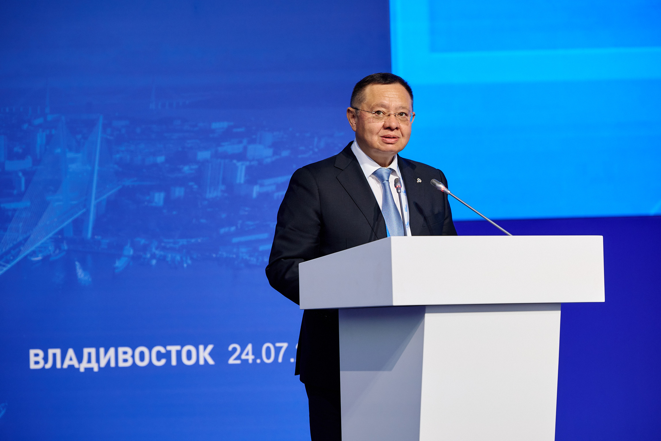 Фотограф Владивосток репортажная съёмка Приморский край официальная фотосъёмка