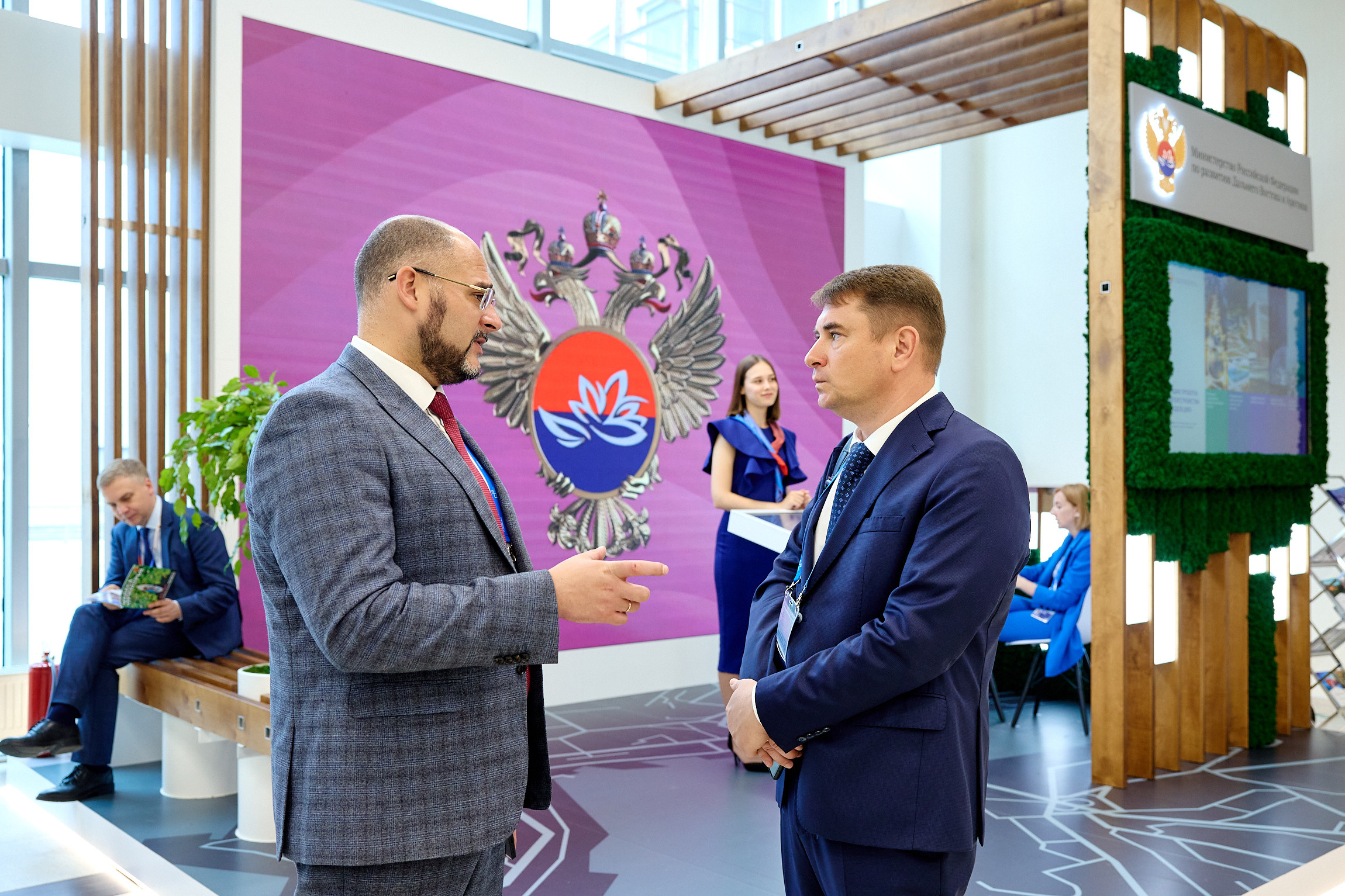 Фотограф Владивосток репортажная съёмка Приморский край официальная фотосъёмка