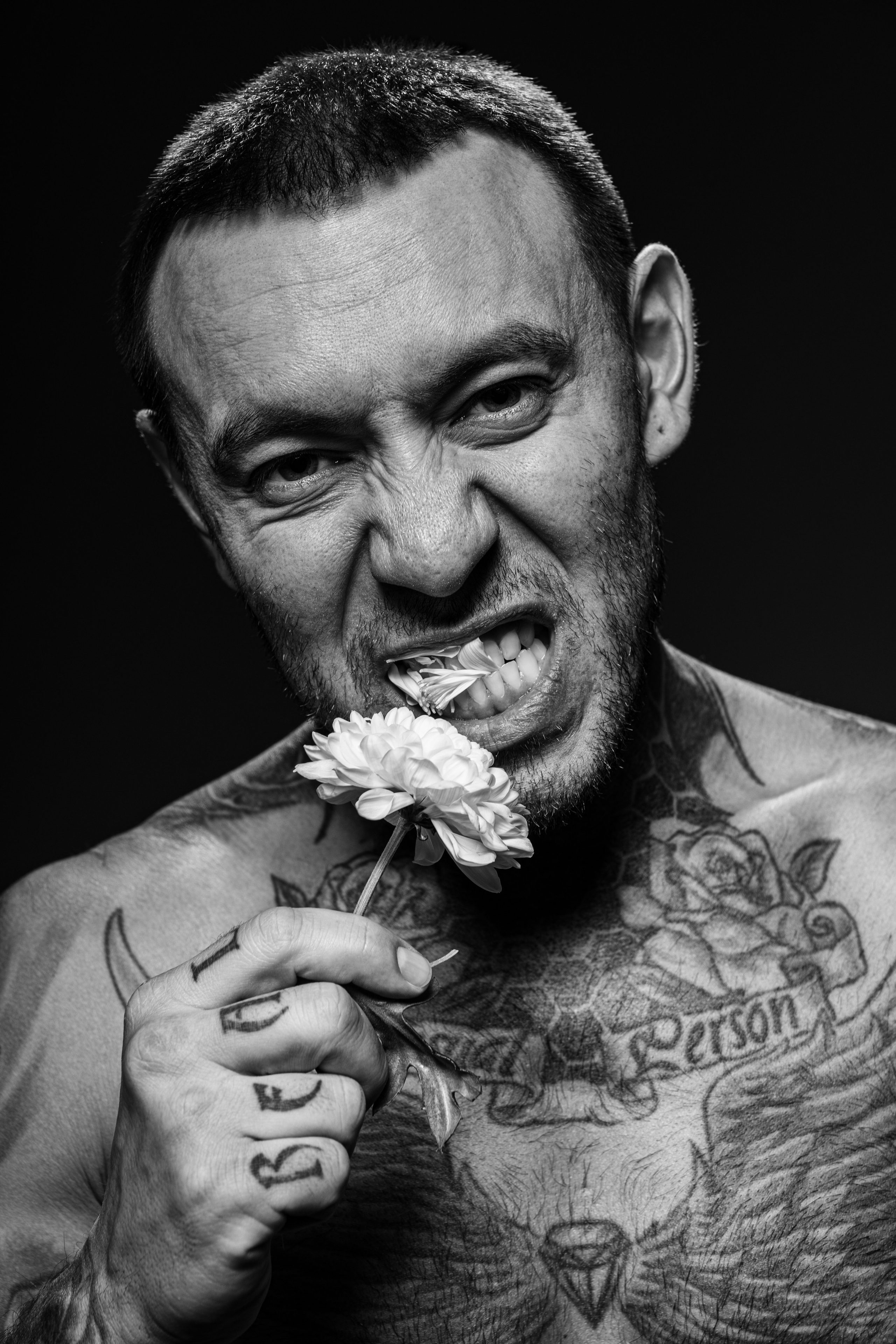 Мужские и женские портреты. Портретный и Ню фотограф в Челябинске Сергей Юдин