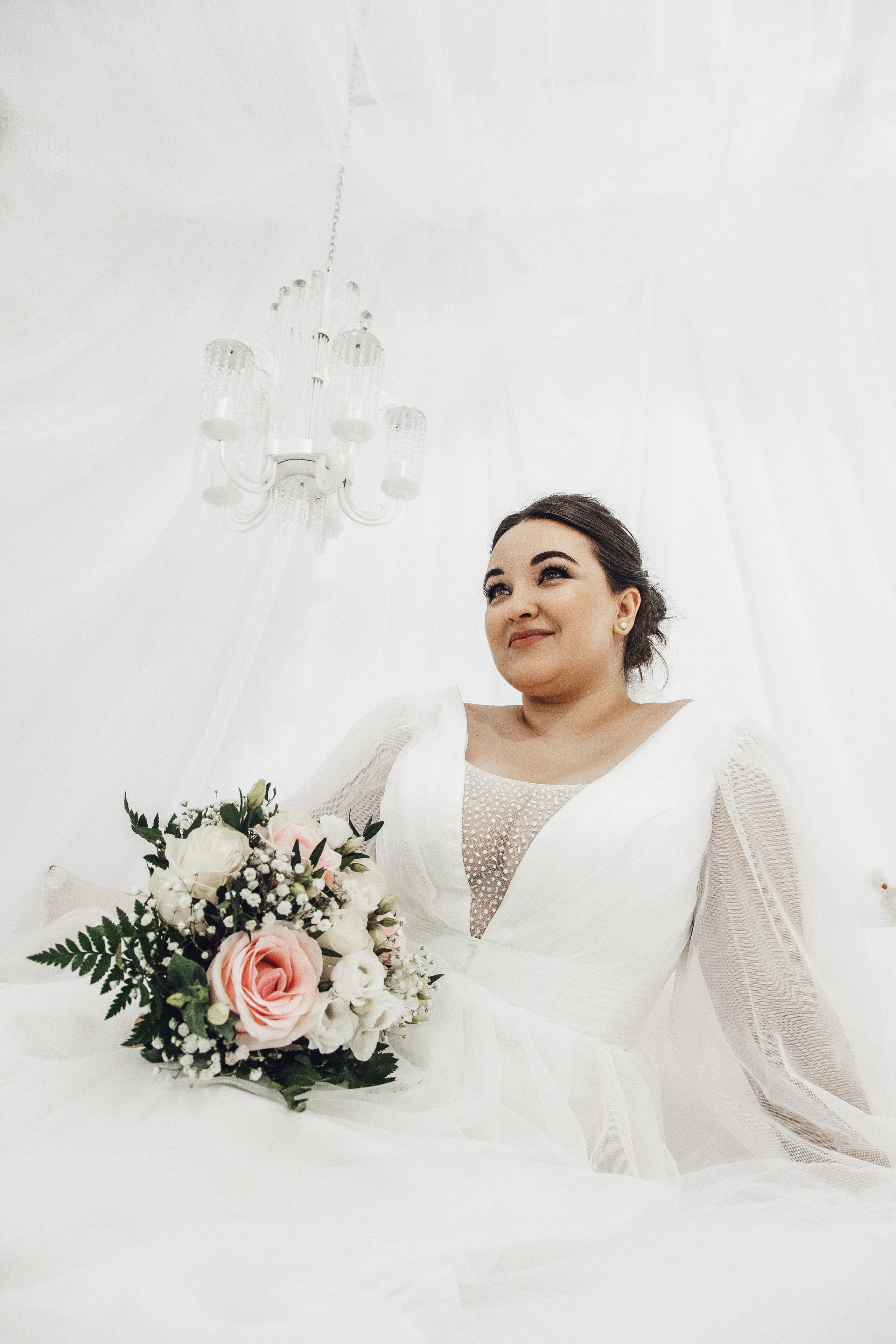 S & E. Street photographer