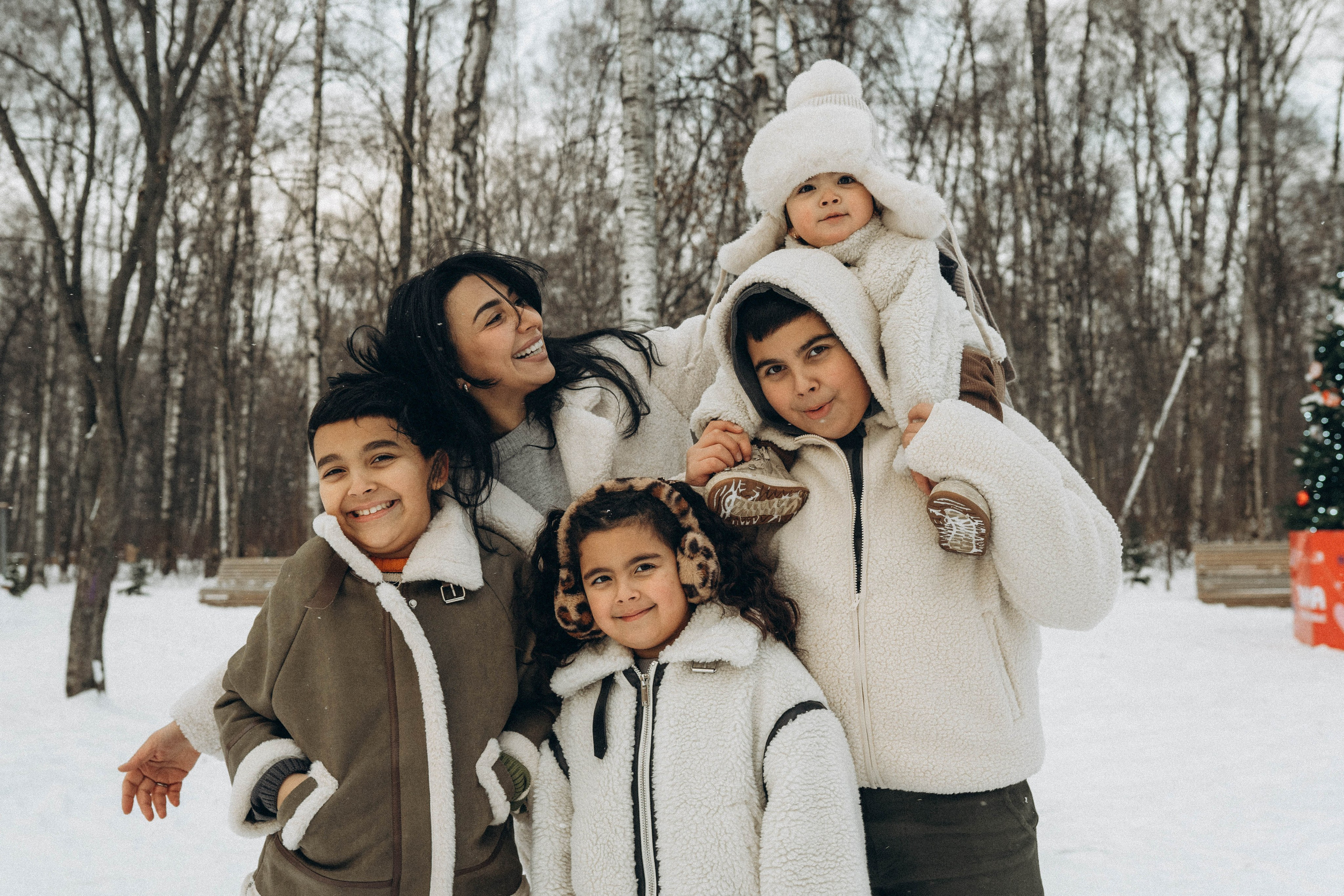 Сабина, Амир, Самир, Мирай и София. Семейный фотограф Юлия Котова