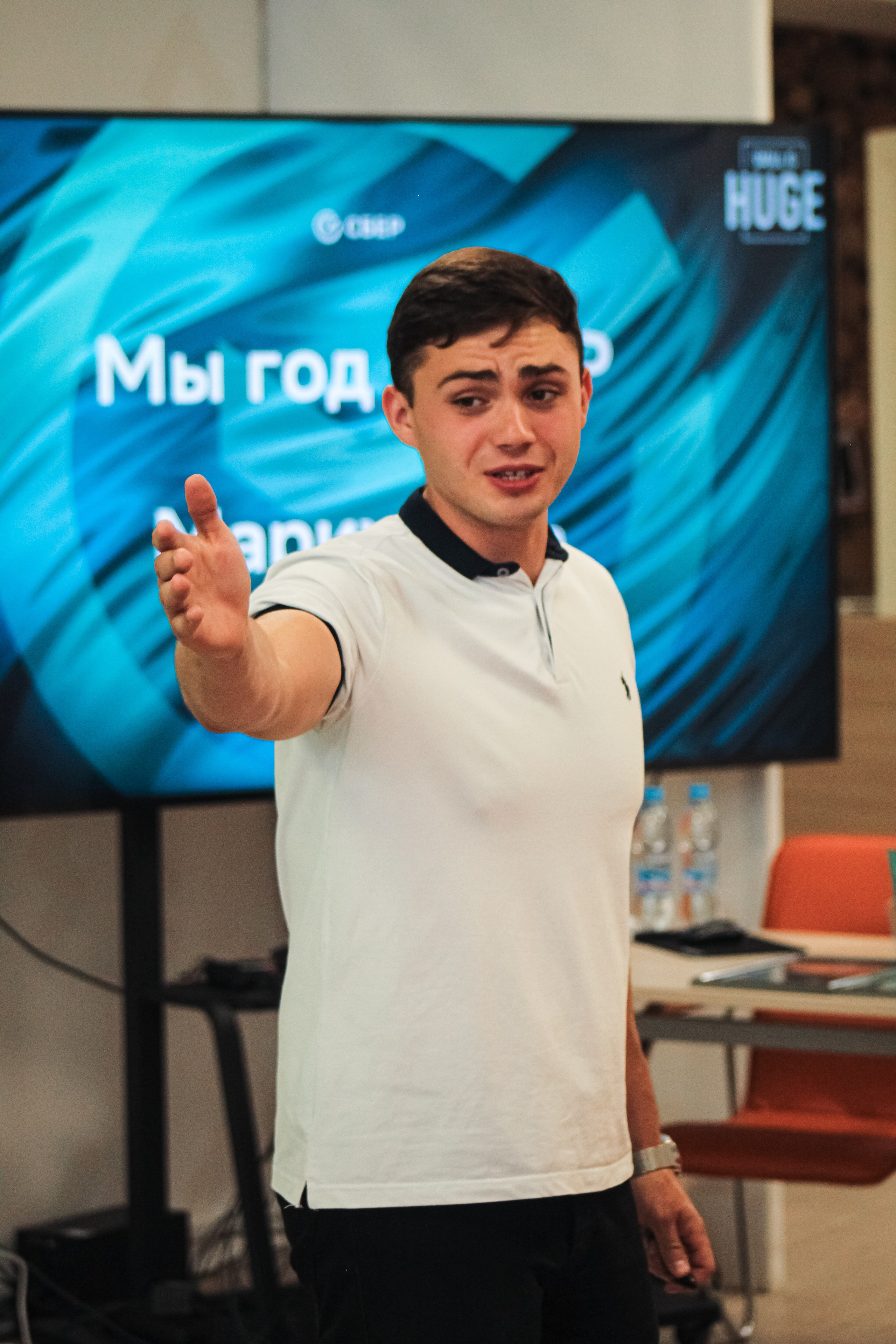 Сбер. Бизнес-завтрак. Илья Чемис — Фотограф в Мариуполе