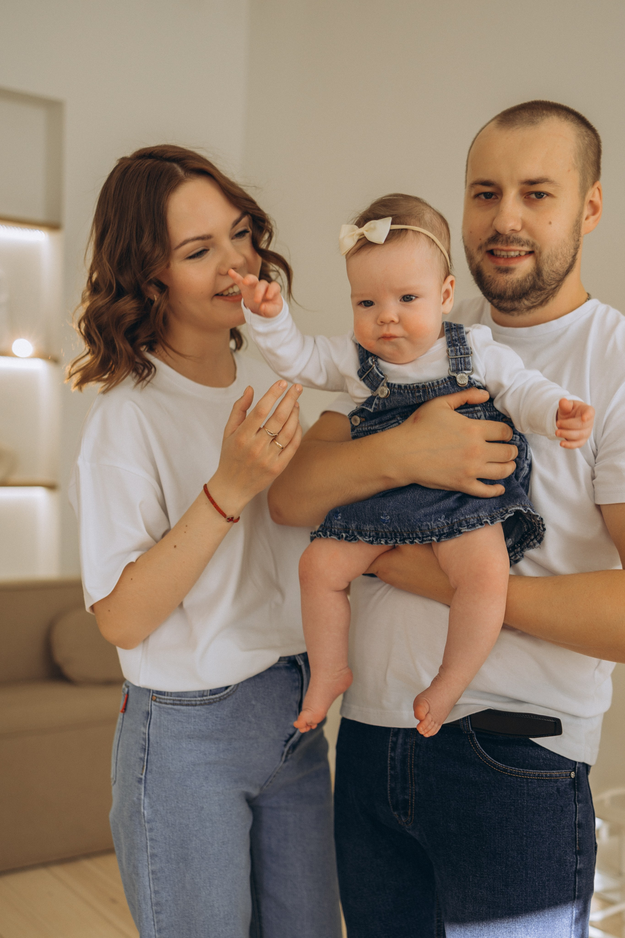 Семейная съемка в студии. Привет! Меня зовут Эльвира, я фотограф в Екатеринбурге