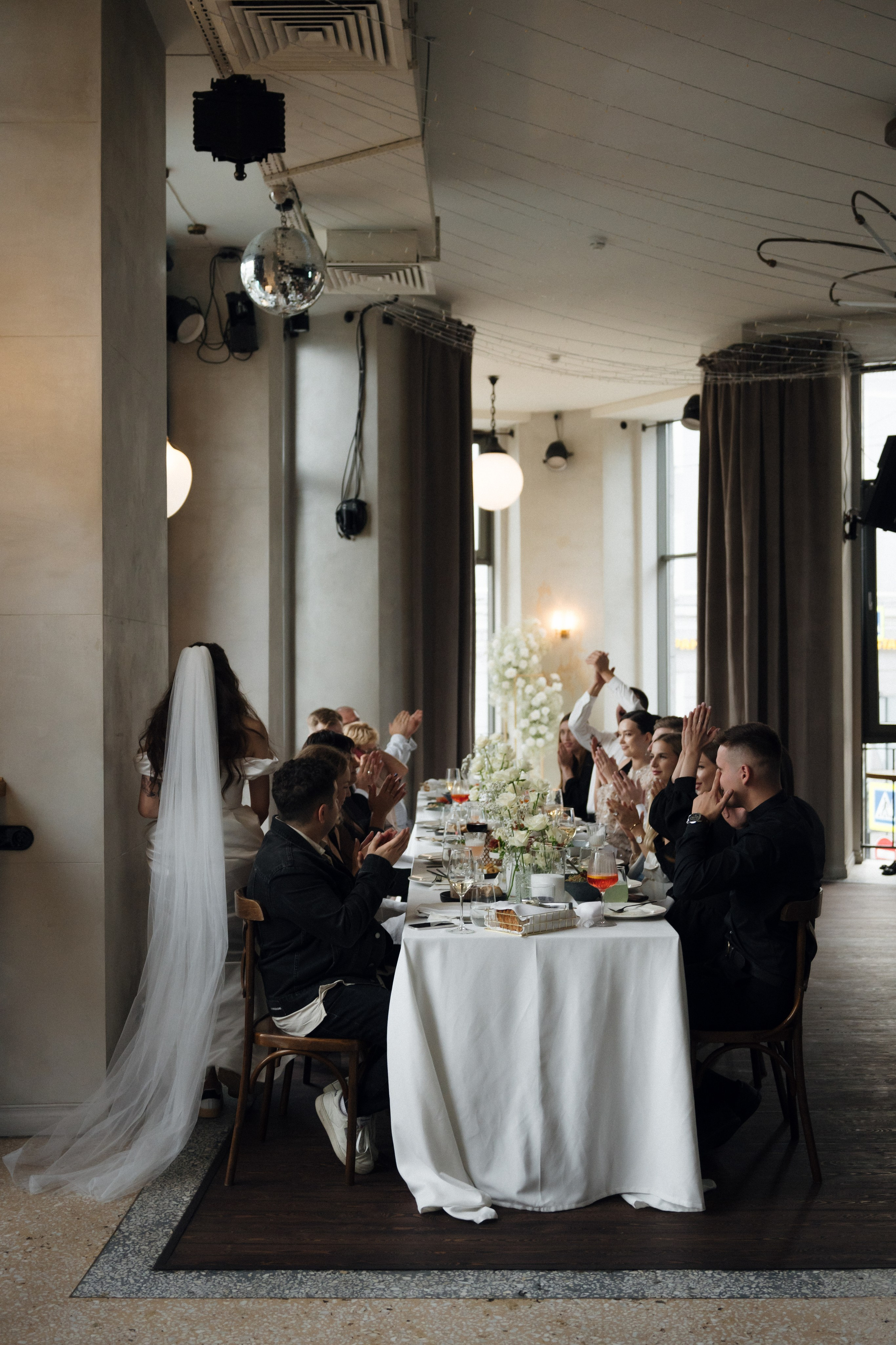 Social club. Свадебный фотограф в Петербурге Таша Вайб