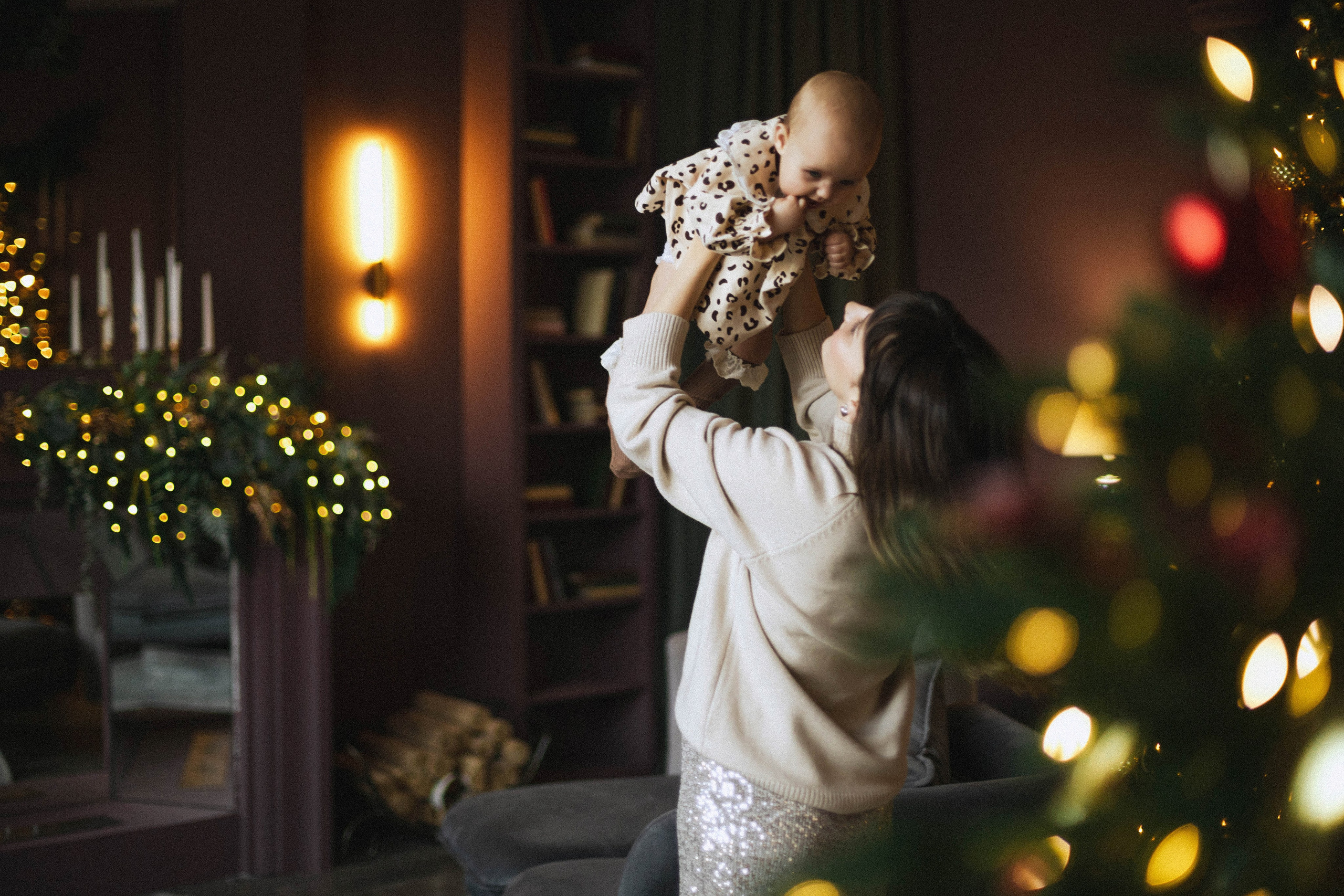 Нежность мамы. Портретный и свадебный фотограф в Астрахани Сабира Аубекерова
