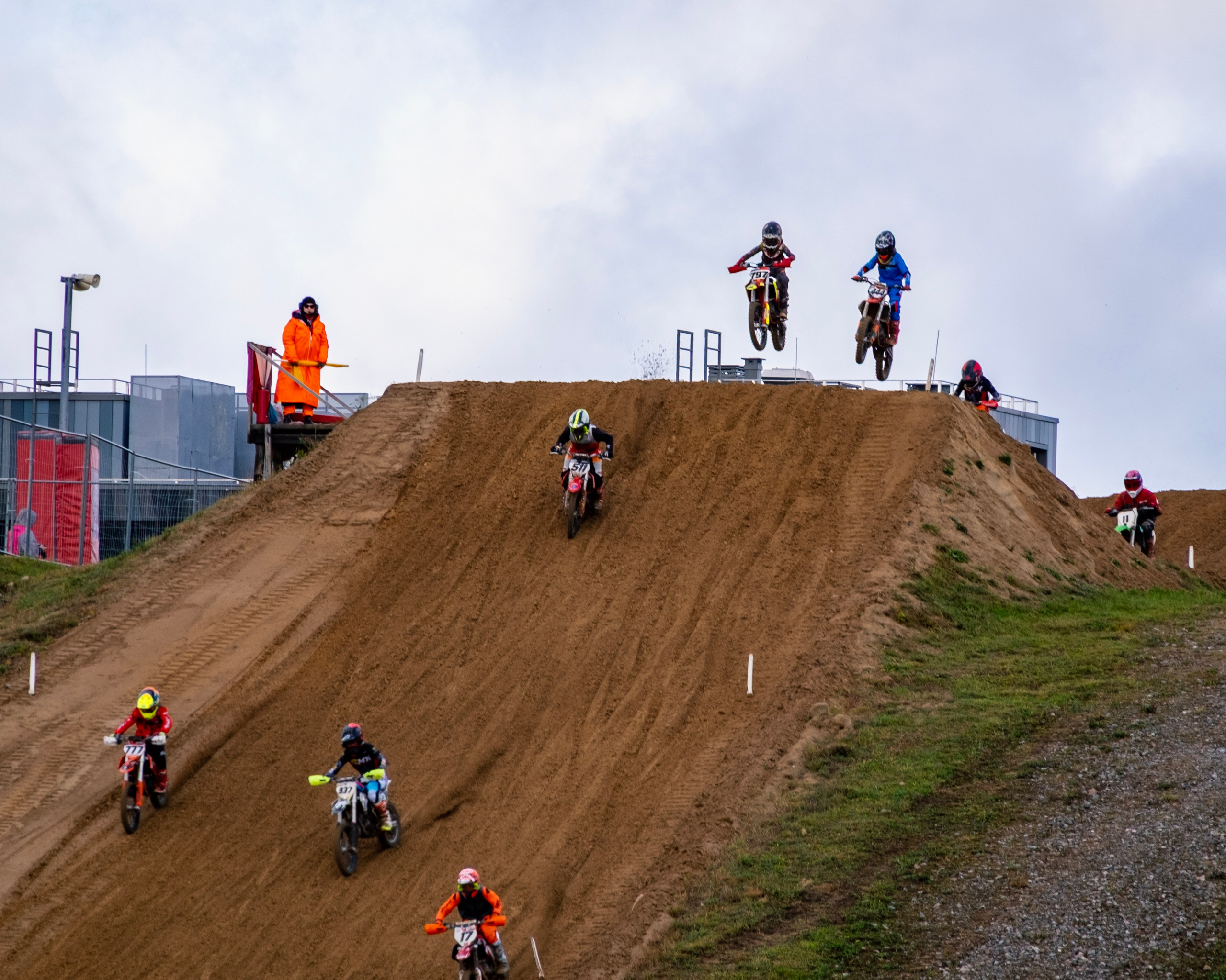 Мотокросс (Игора Драйв). Автомобильные фотографии и рисунки в Санкт-Петербурги Пашков Дмитрий