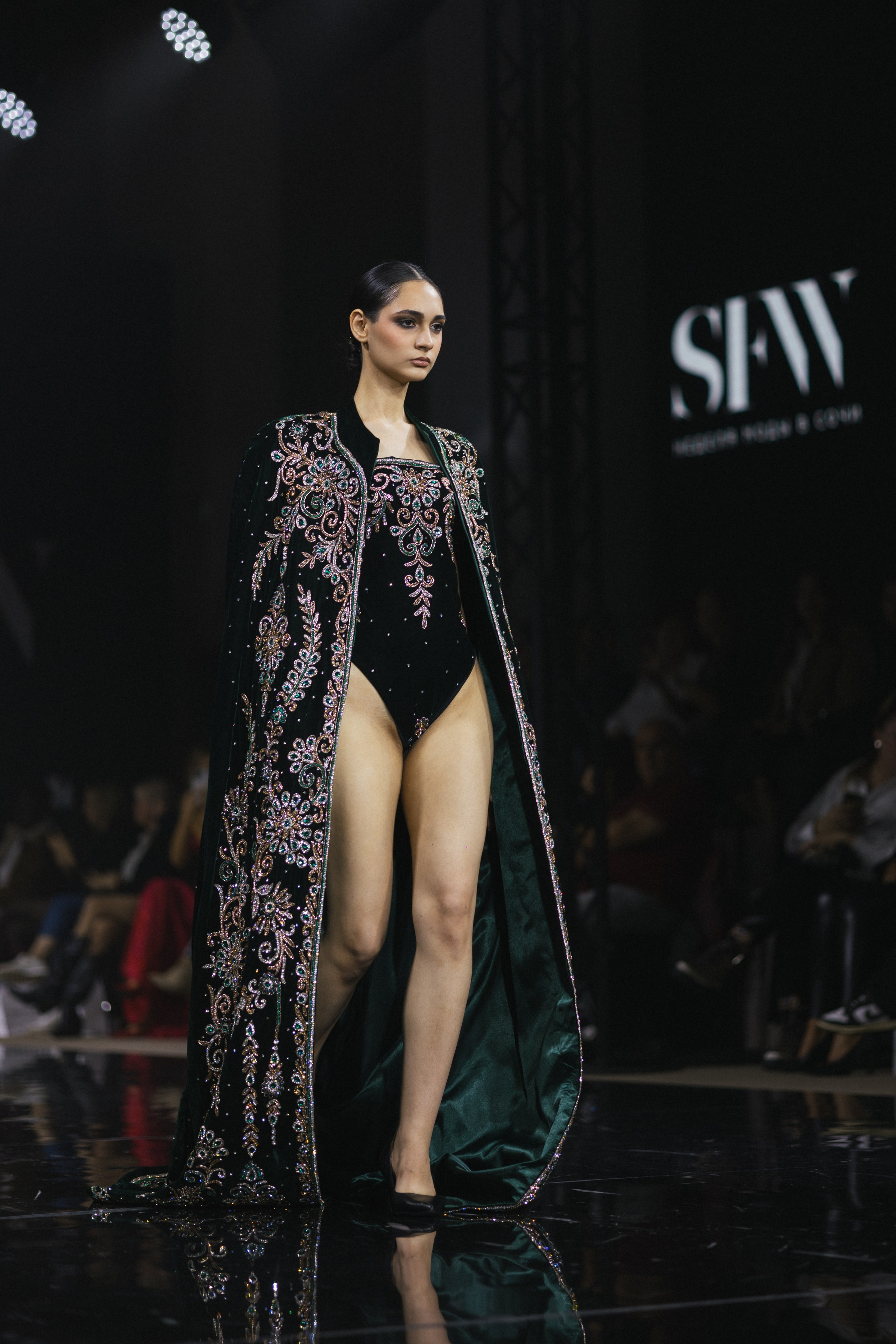 Catwalk. ProVizArt
