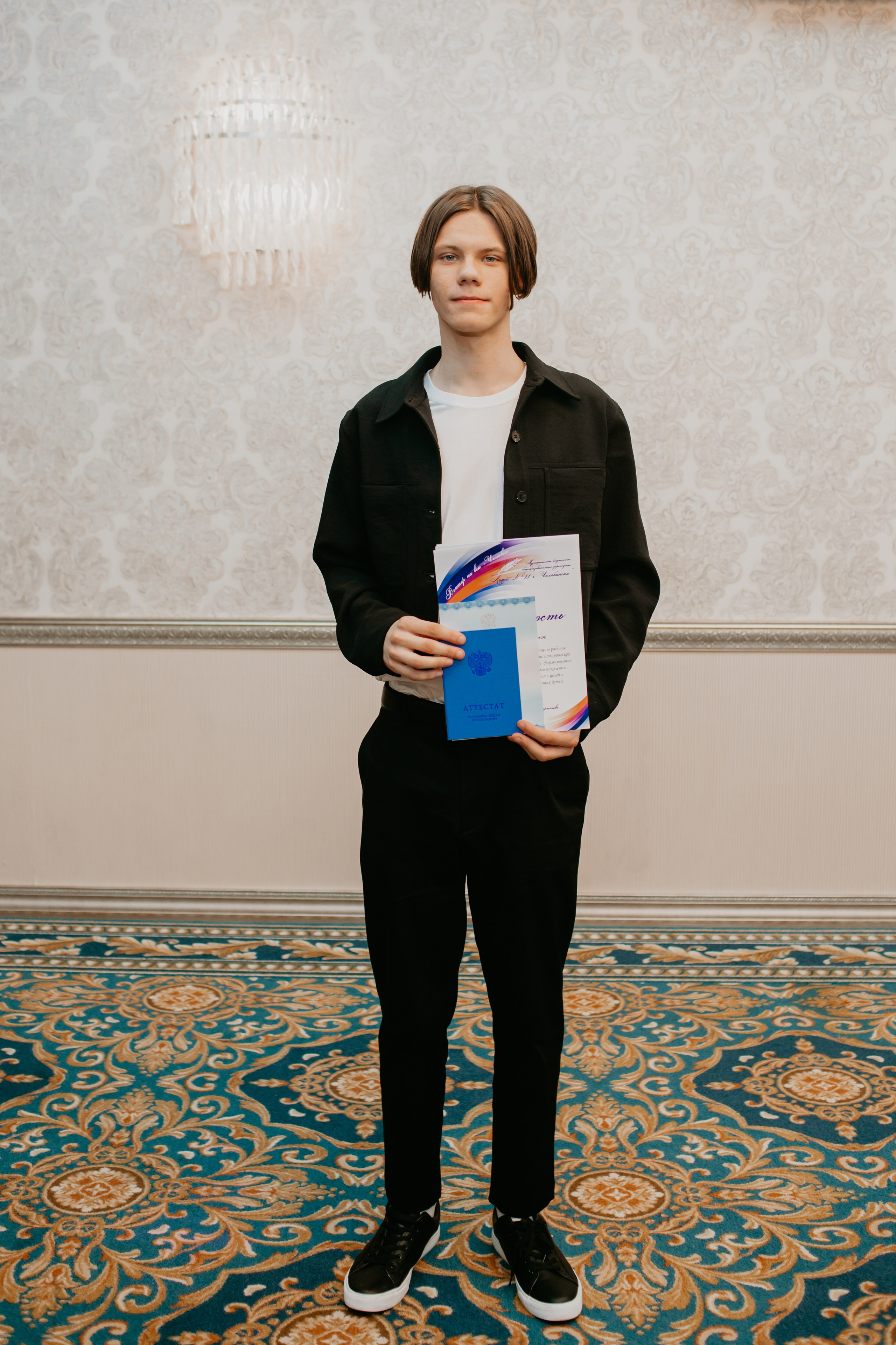 Выпускной. 11 лицей. Фотограф в Челябинске Ополихина Анна