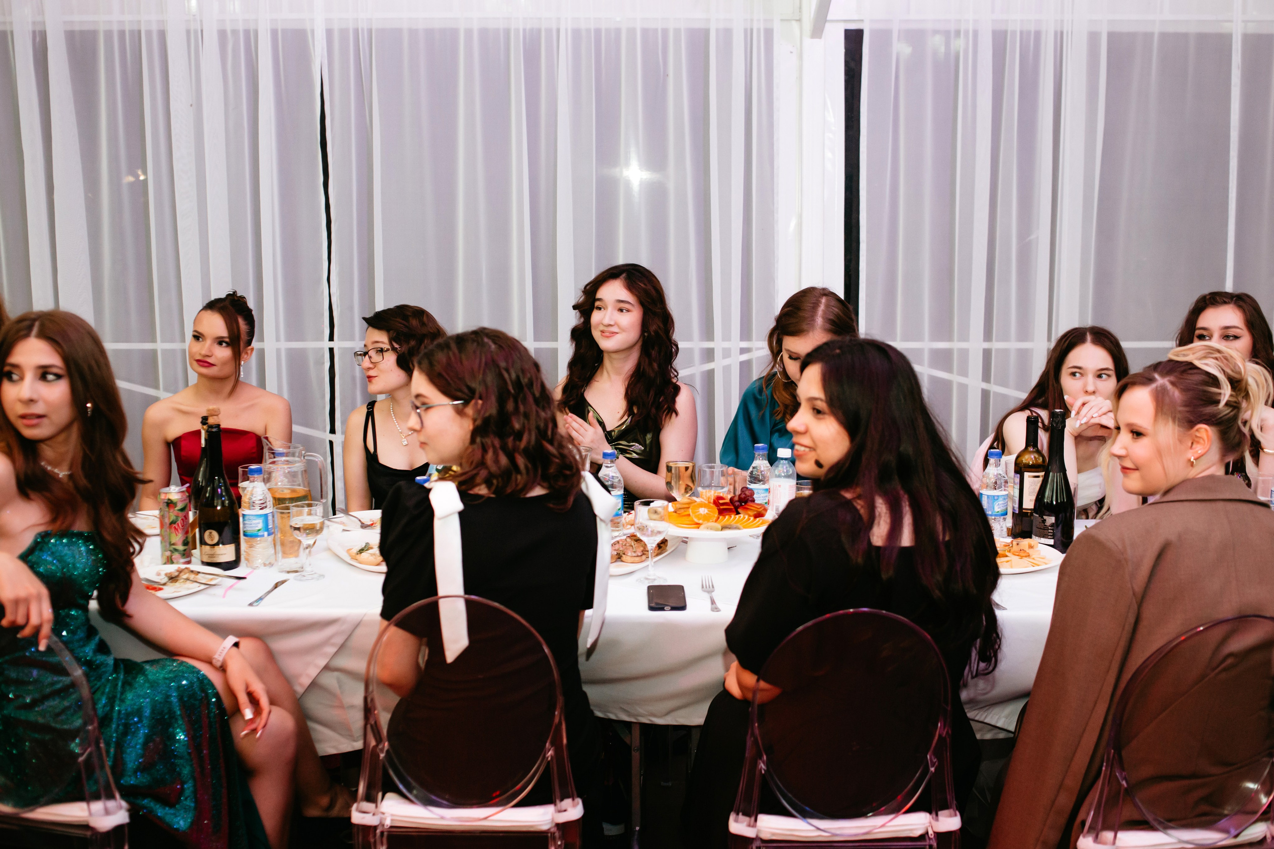 Выпускной 2025 (41 школа) 11 класс. Фотограф в Челябинске Ополихина Анна