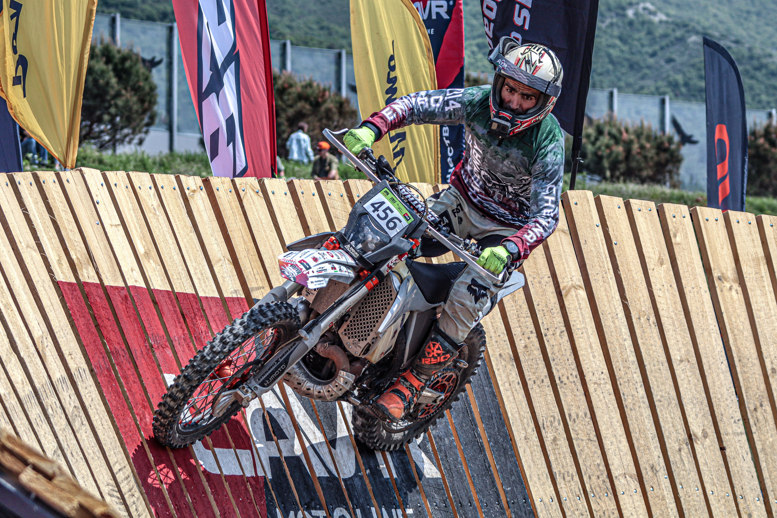 Enduro. Ivaladimirovna1995.wfolio.pro