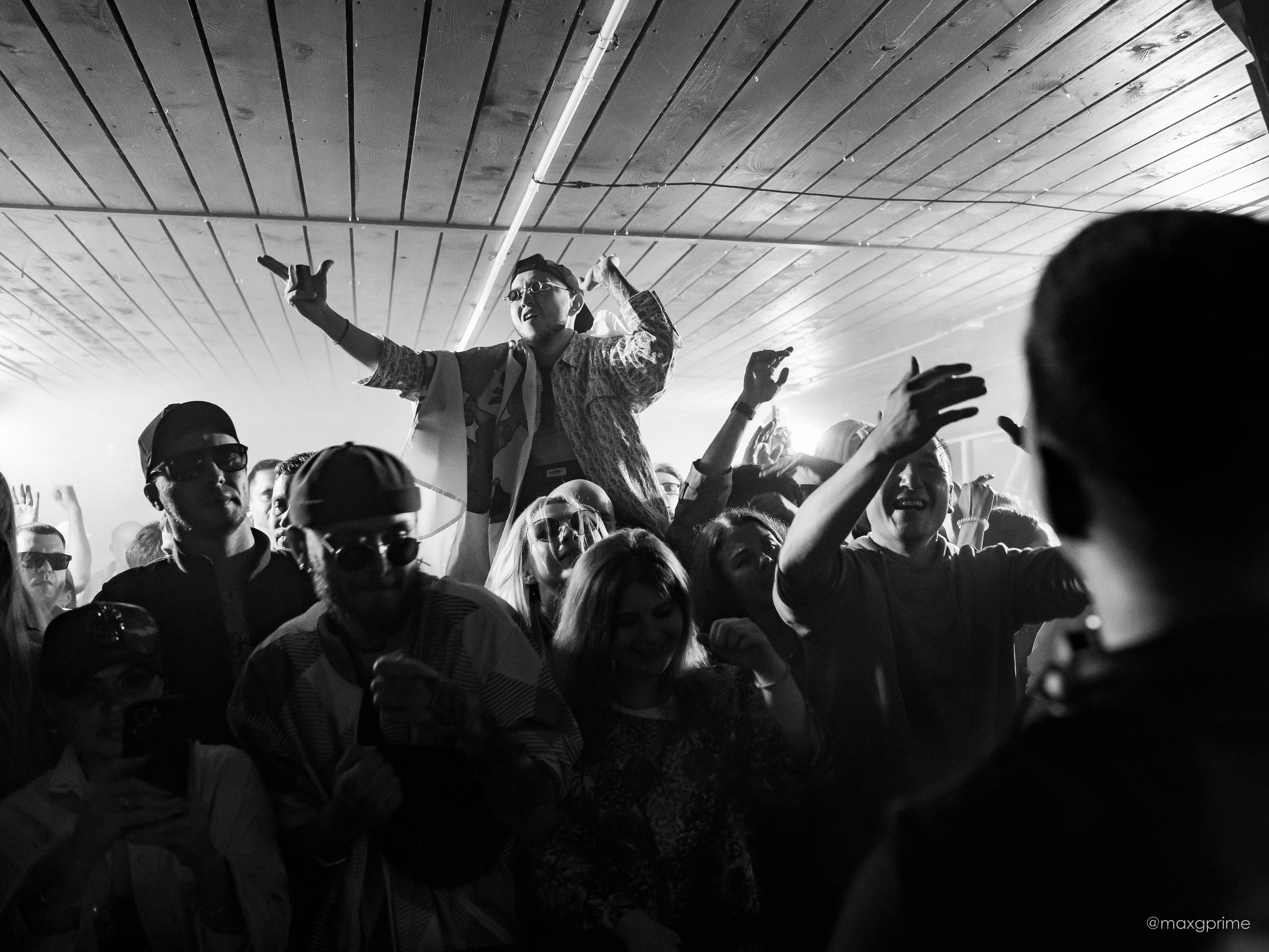 UNDERGROUND. Гришин Фотограф Екатеринбург/Репортаж/ Корпоративная/Свадебная съемка