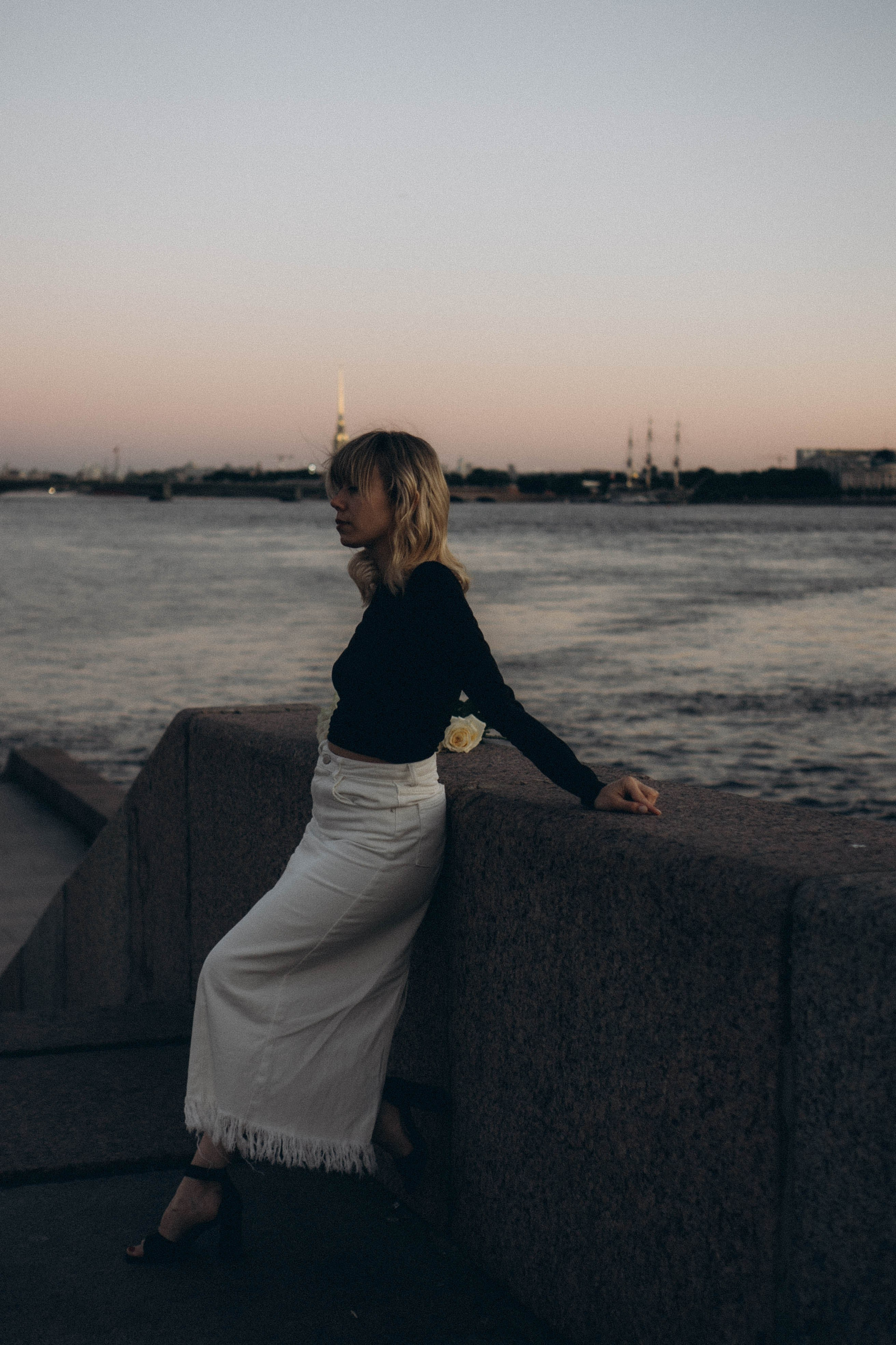 ПРОГУЛКА ПО ГОРОДУ В БЕЛЫЕ НОЧИ (другой вариант). Профессиональный фотограф, Санкт-Петербург — Виктория Богомолова