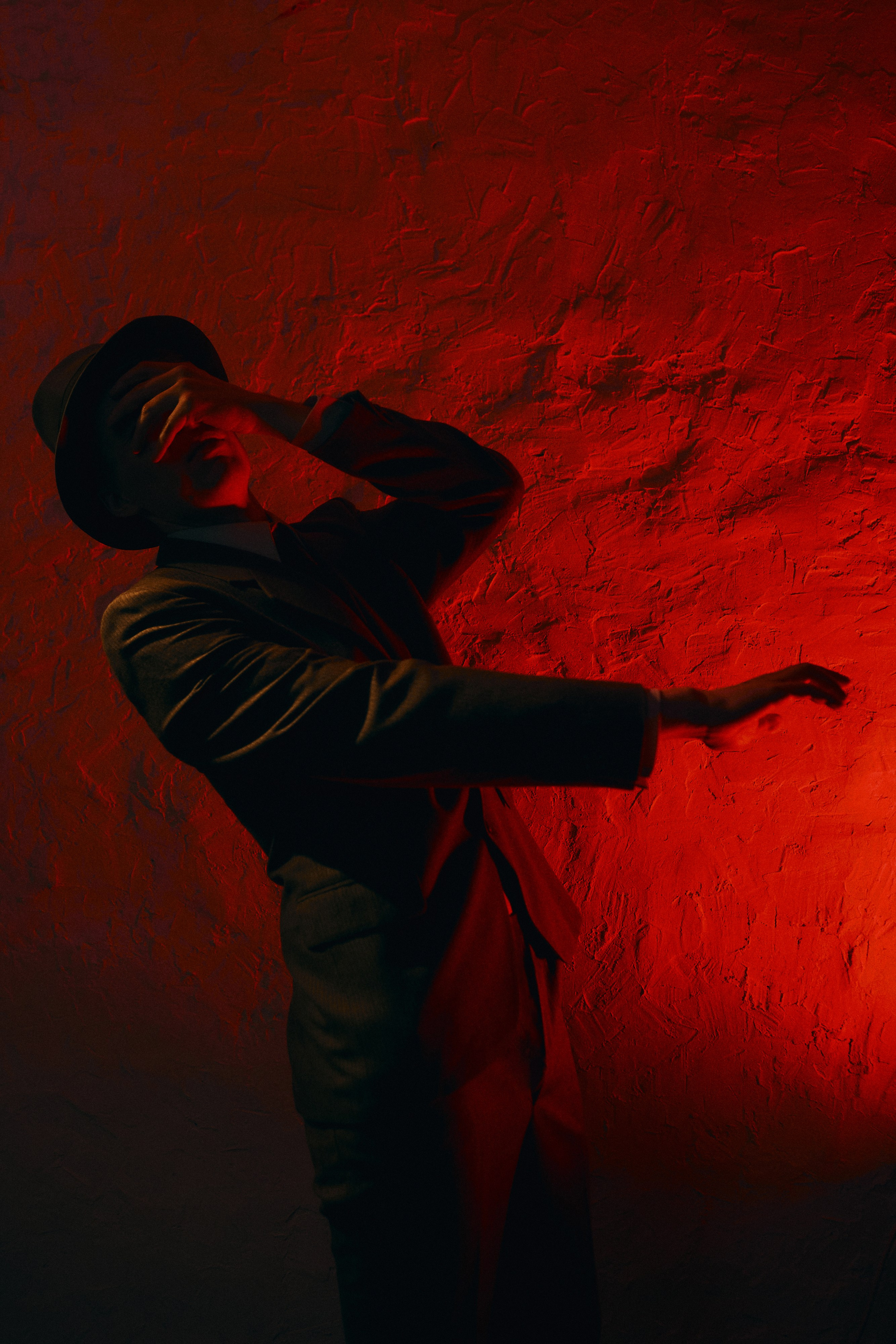 Творческая сьёмка, ОПЕНГЕЙМЕР». Портретный и свадебный фотограф в Екатеринбурге Владимир ЛузинЛузин