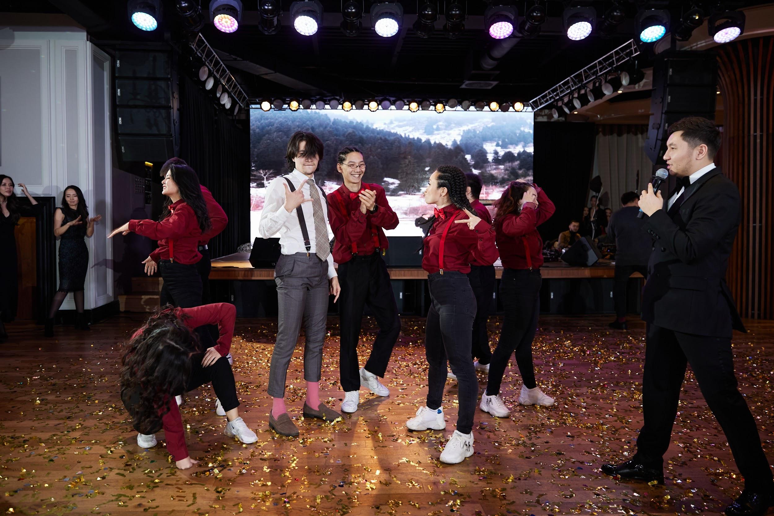 ФОТОГАЛЕРЕЯ. Официальный сайт шоумена Дархана Жусупова