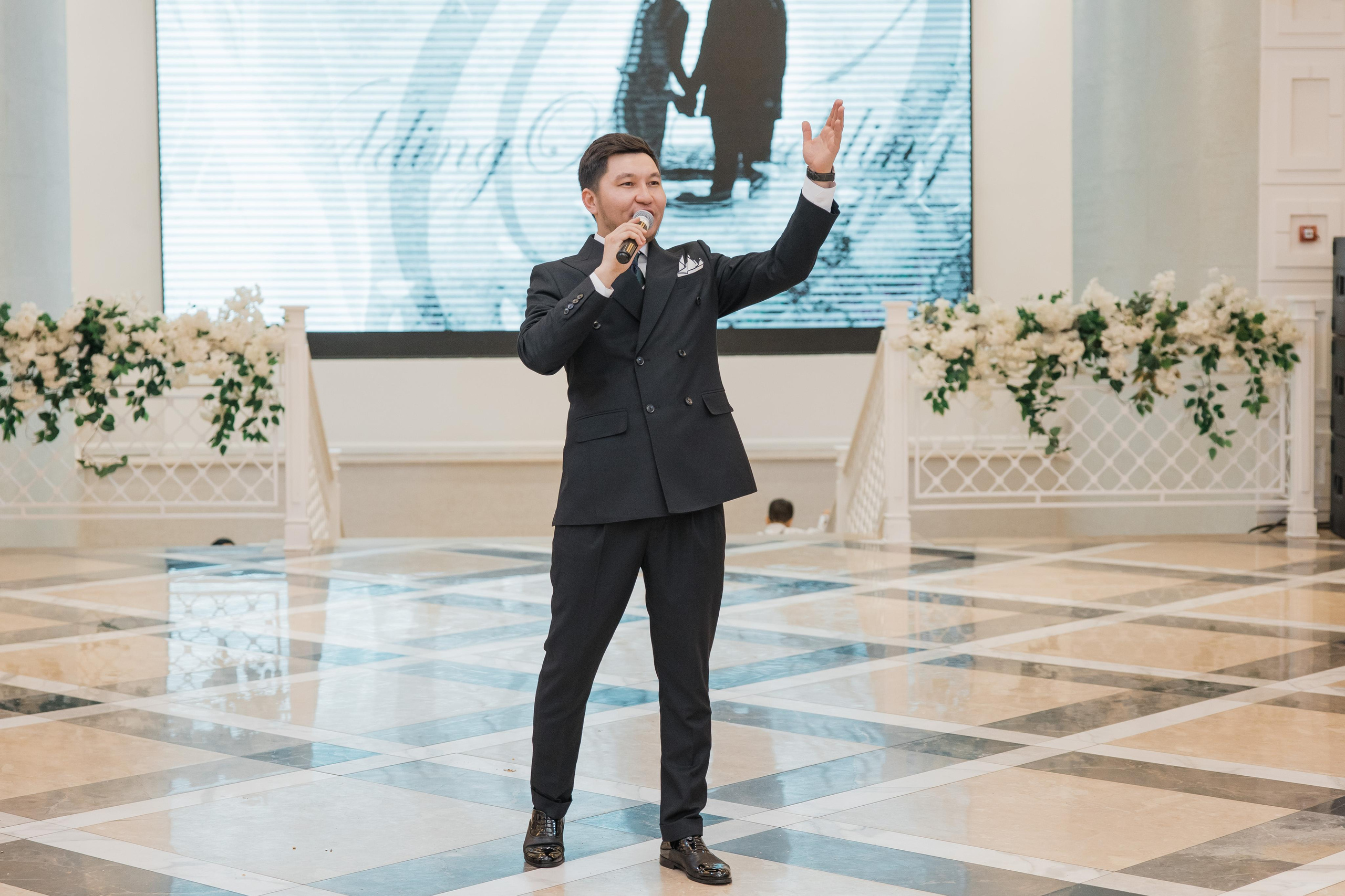 ФОТОГАЛЕРЕЯ. Официальный сайт шоумена Дархана Жусупова