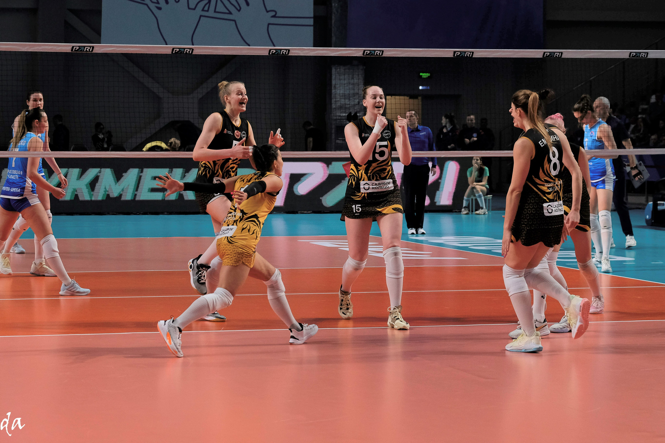 Фото волейбол женская Суперлига. Фотограф Дмитрий Алексеев