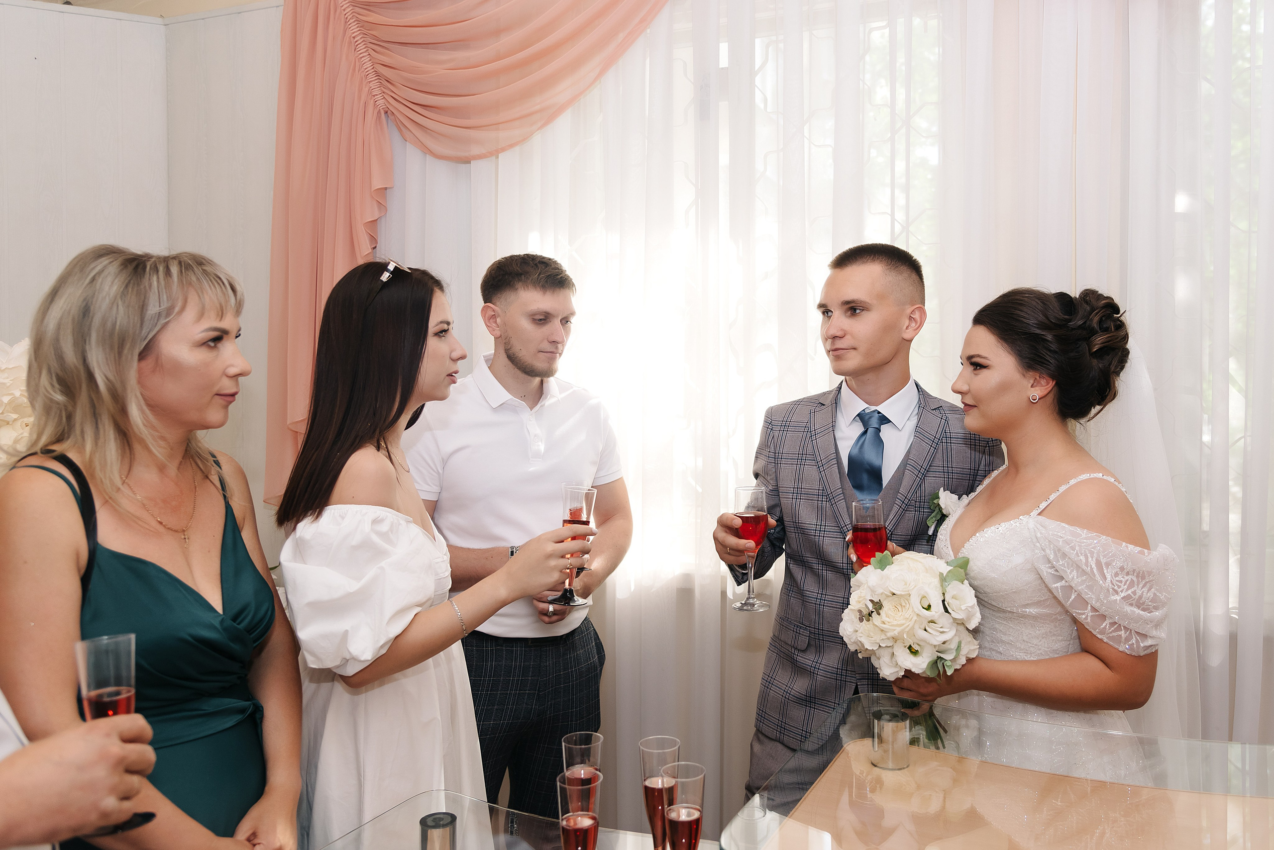 Роман и Карина. Фотограф Волжский Екатерина Егорова