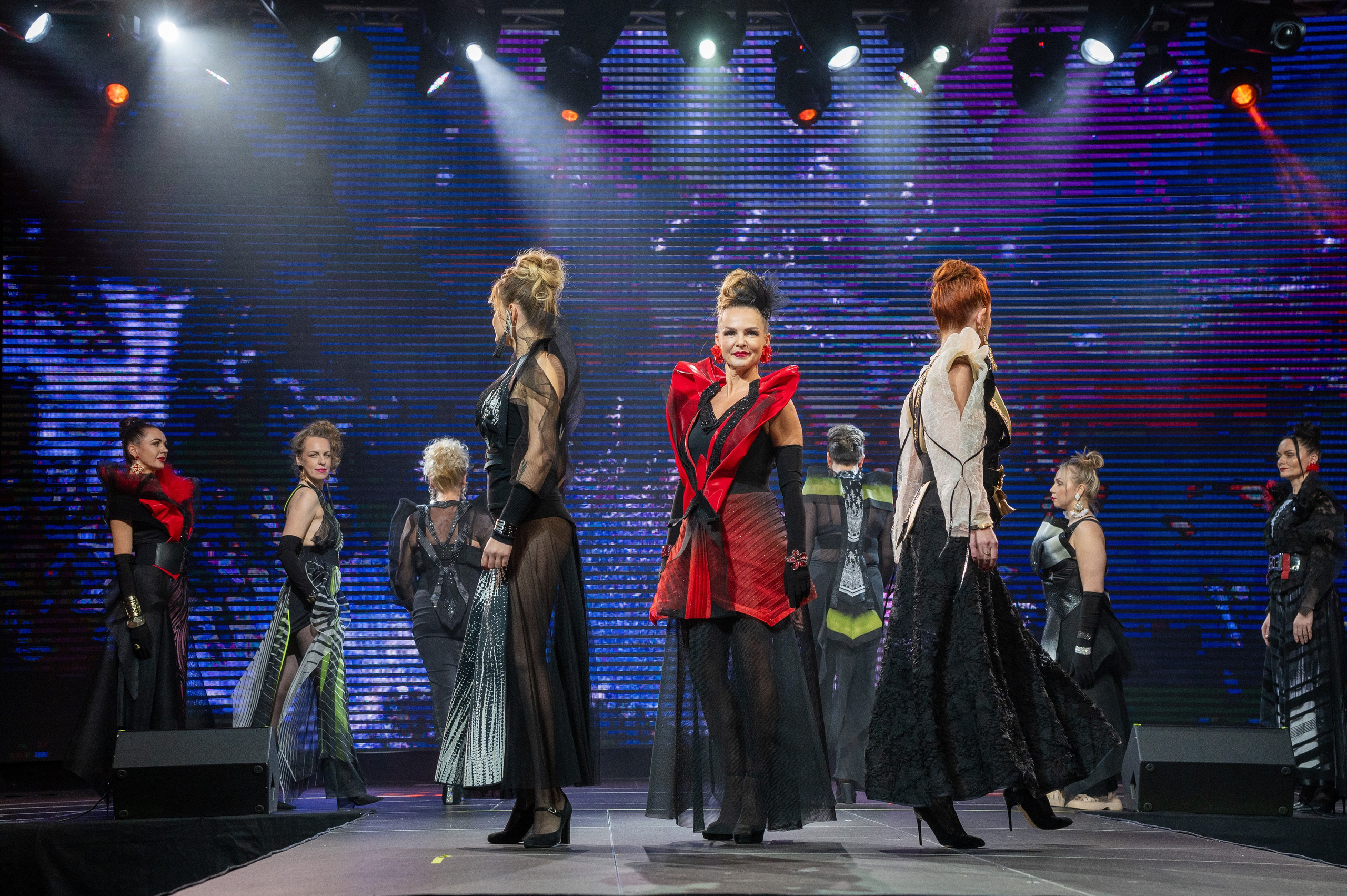 Большая новогодняя тусовка. Фотоуслуги, услуги фотографа, фотографирование важных событий