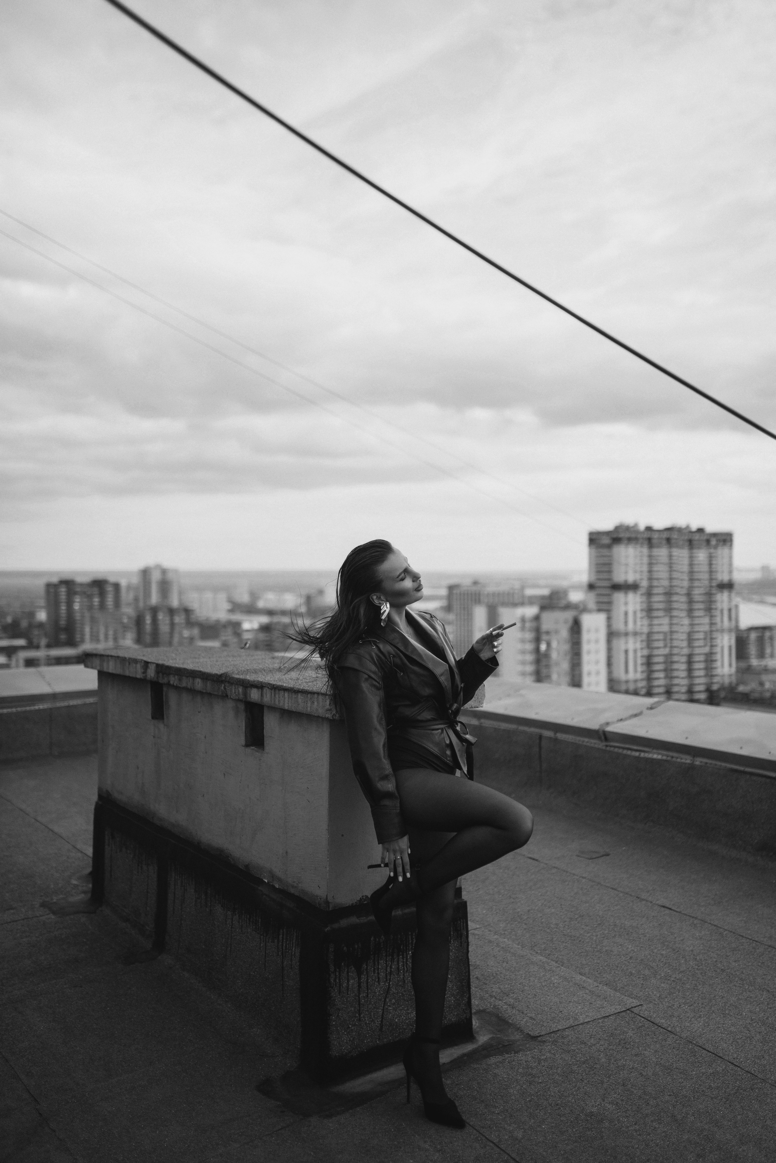 Фотосессия в Новосибирске: Сексуальный образ на крыше с видом на реку |Дарья Едапина. Фотограф Дарья Едапина Новосибирск