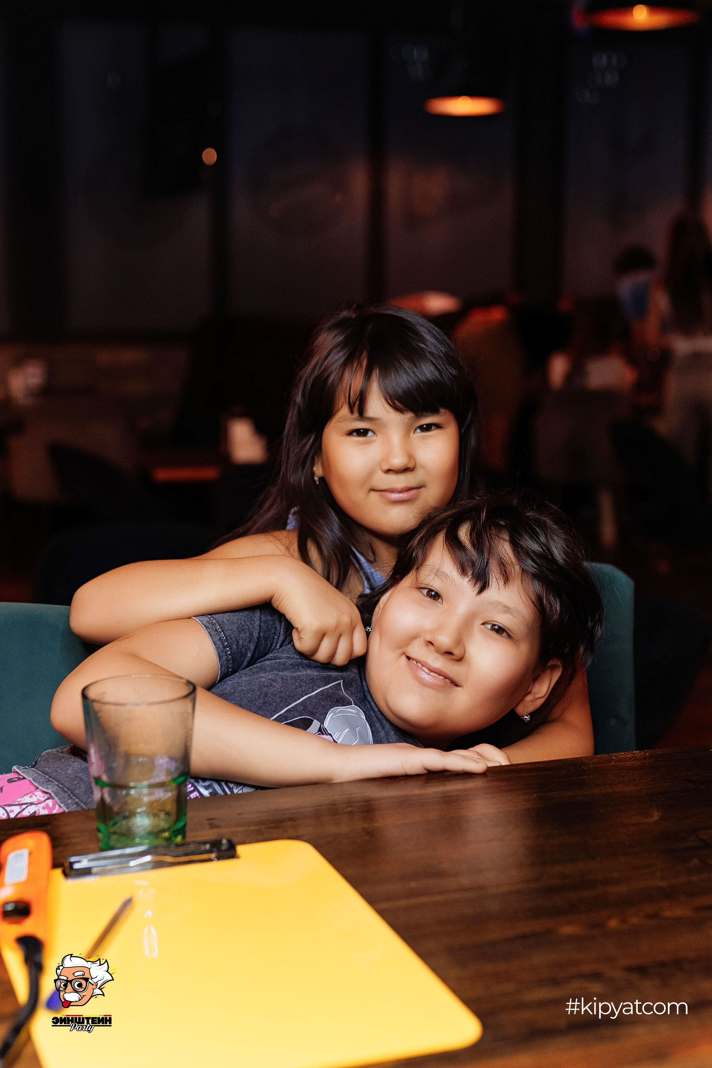 Эйнштейн Party