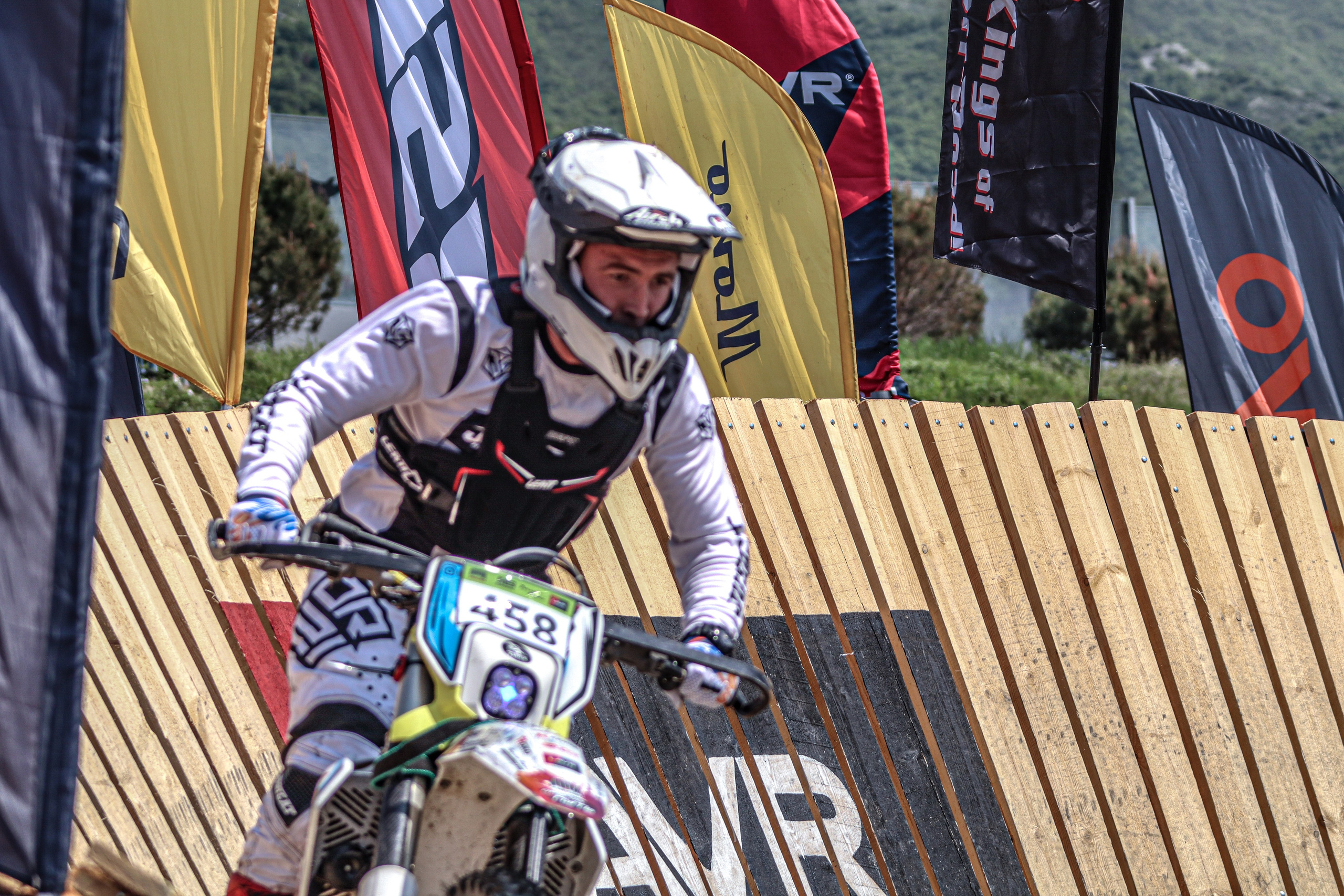 Enduro. Ivaladimirovna1995.wfolio.pro