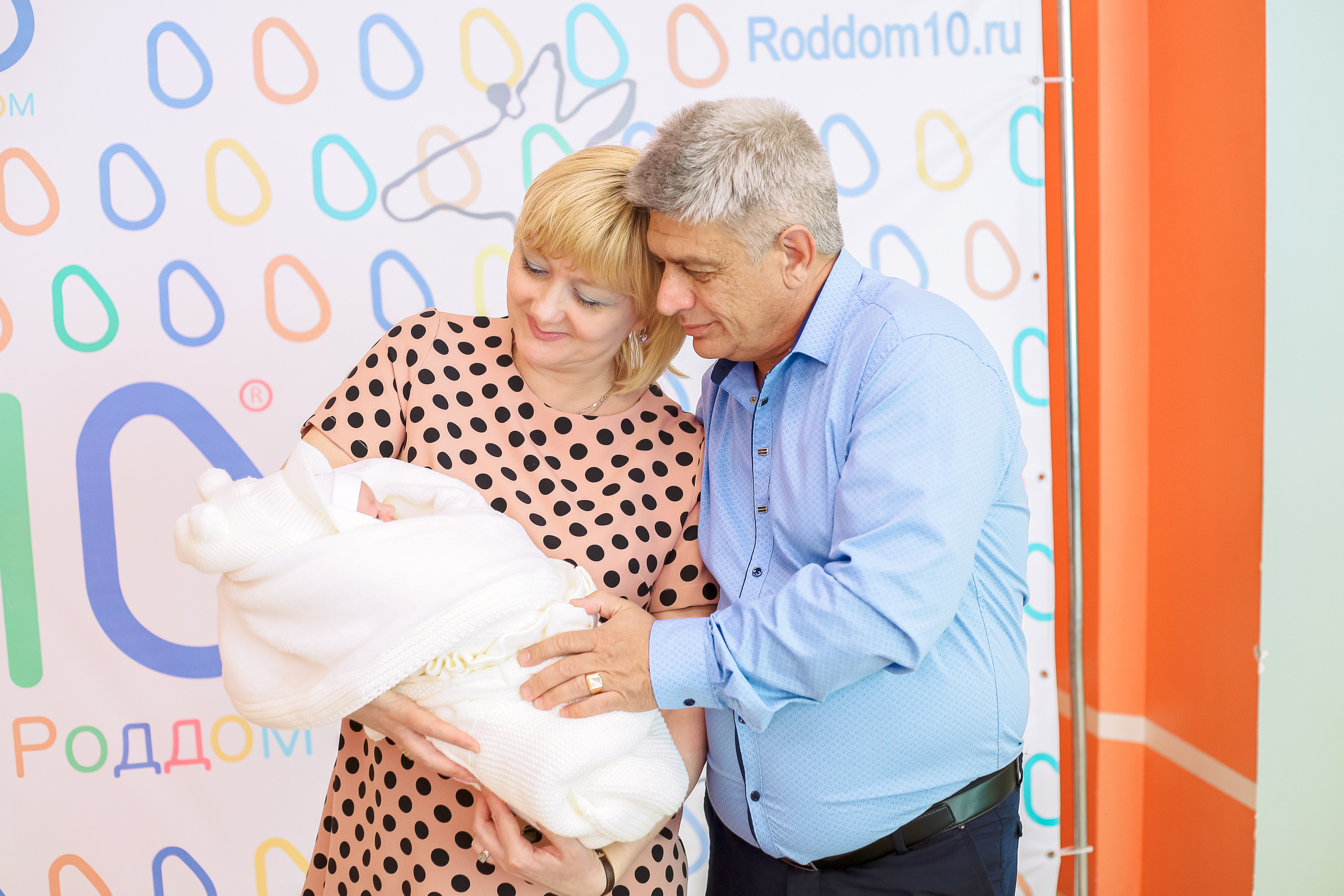 Выписка из роддома Машеньки. Фотограф новорожденных, фотосессия крещения г. Санкт-Петербург Олеся Л