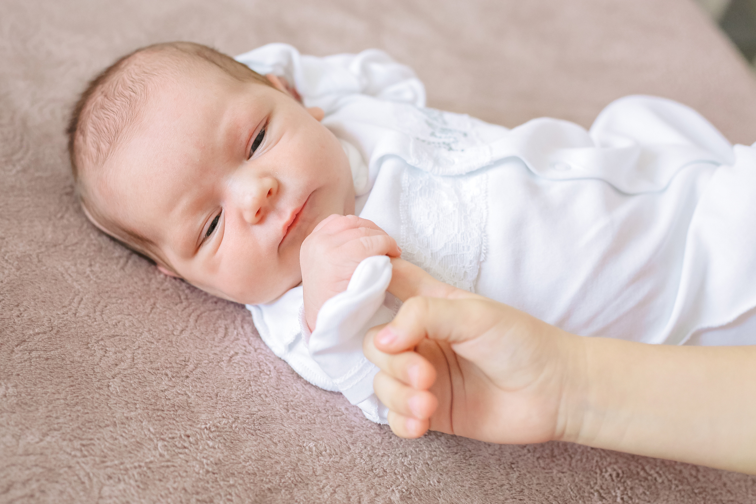 Выписка из роддома Машеньки. Фотограф новорожденных, фотосессия крещения г. Санкт-Петербург Олеся Л