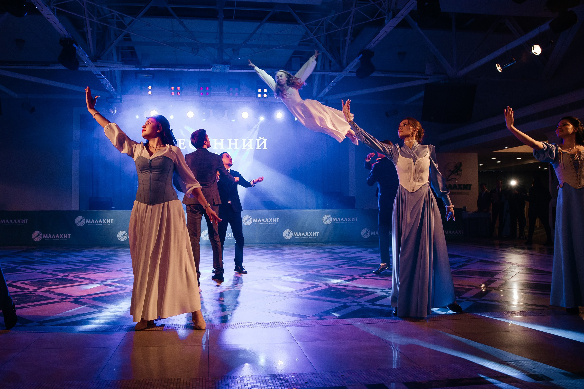 Весенний бал ОЦ № 5. Главная