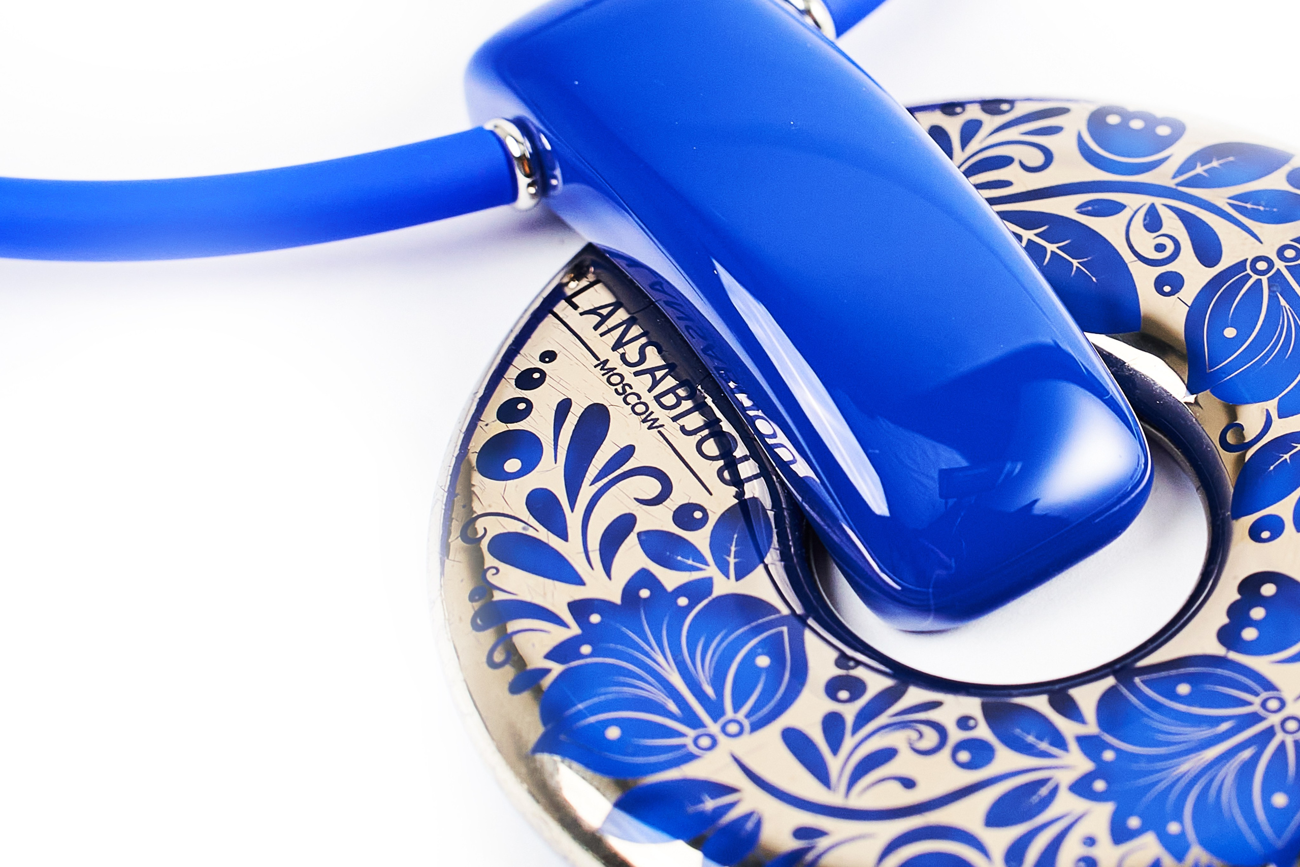 Предметная и фудсъёмка в Москве. Фото для маркетплейсов. Фотограф Петр Анисимов