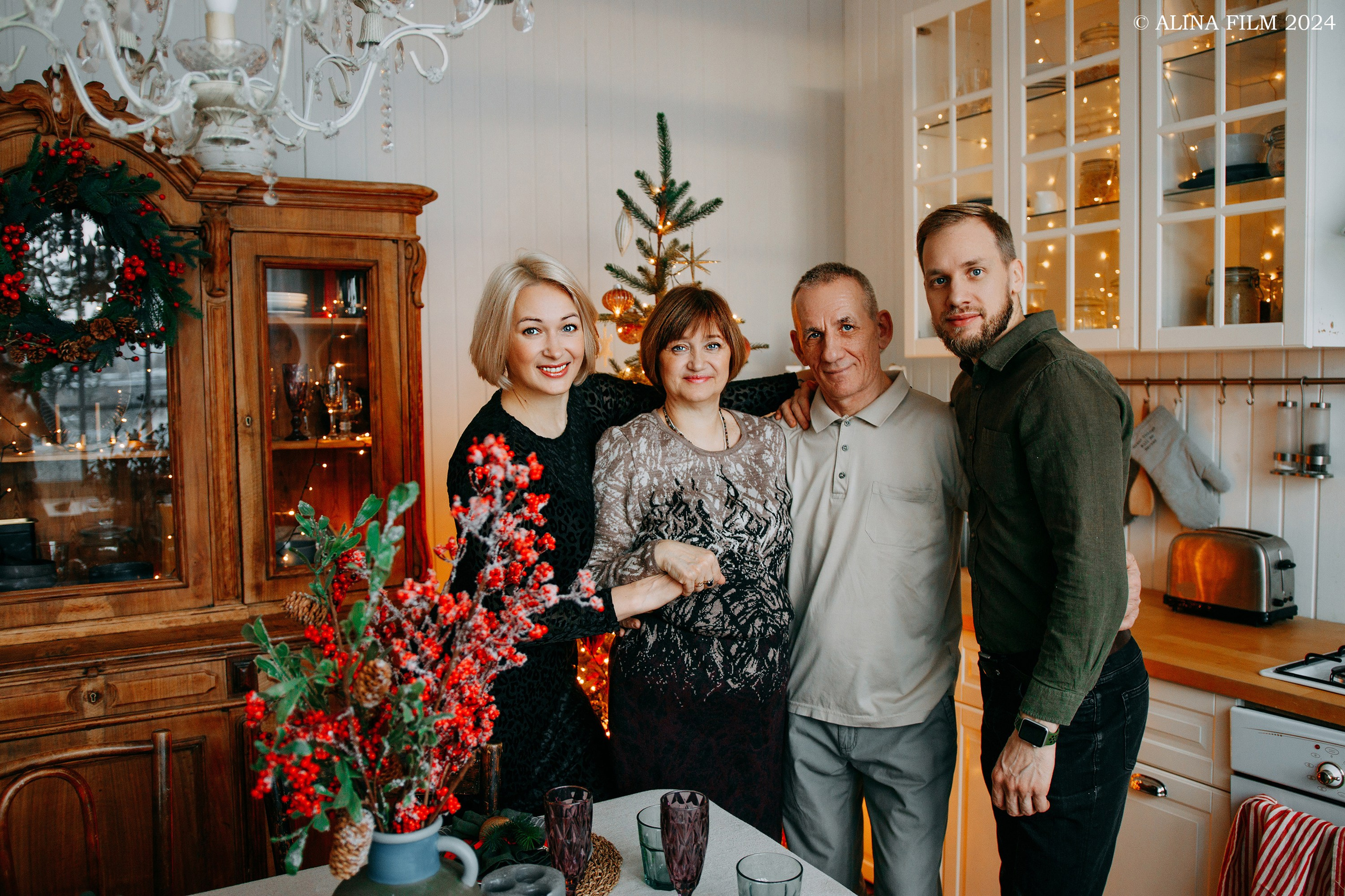 Новогодняя семейная фотосессия. Фотограф в Санкт-Петербурге Alina Film