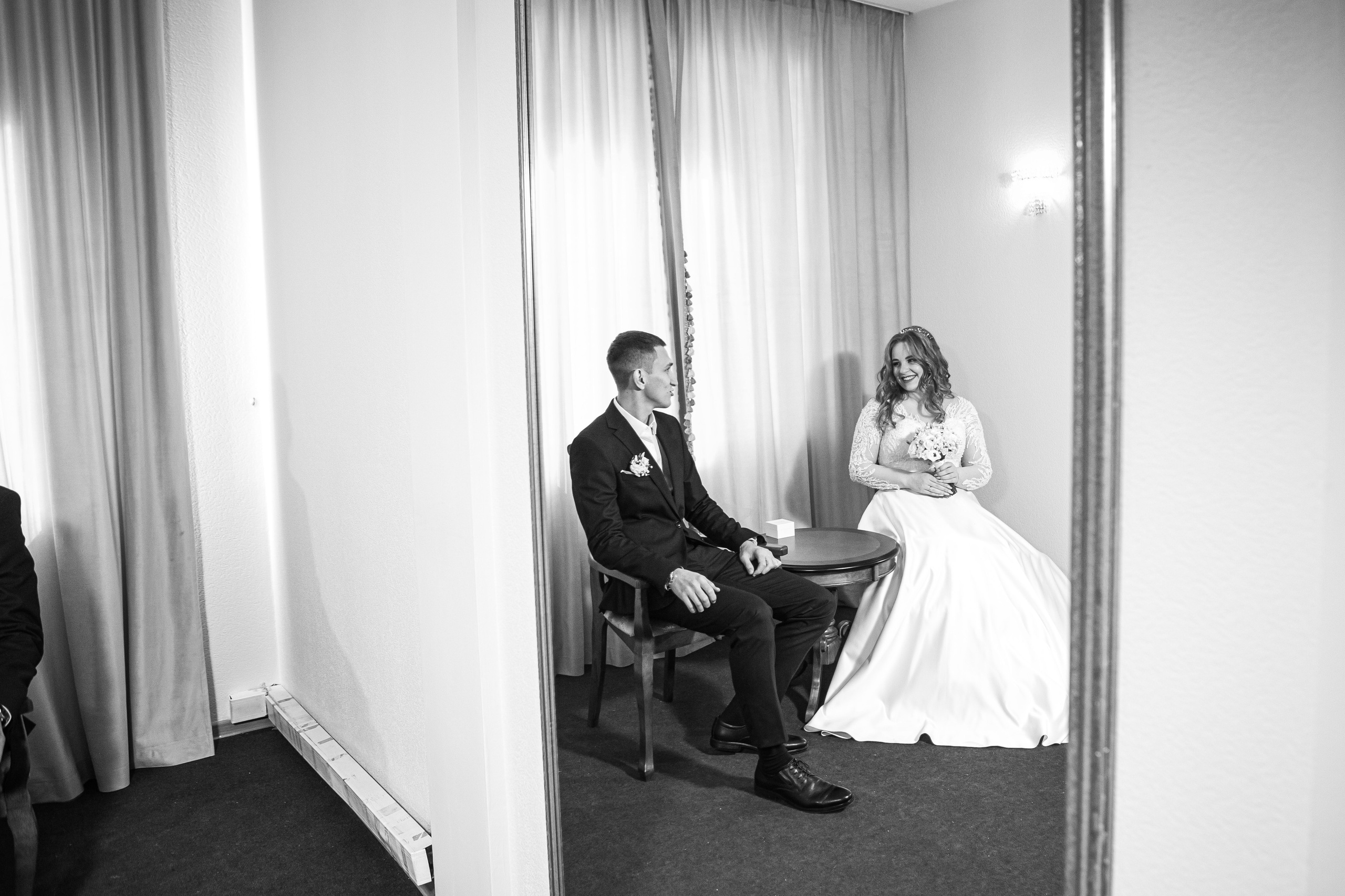 Свадебные фотографии. Фотограф и оператор Роман Фадеев в Екатеринбурге