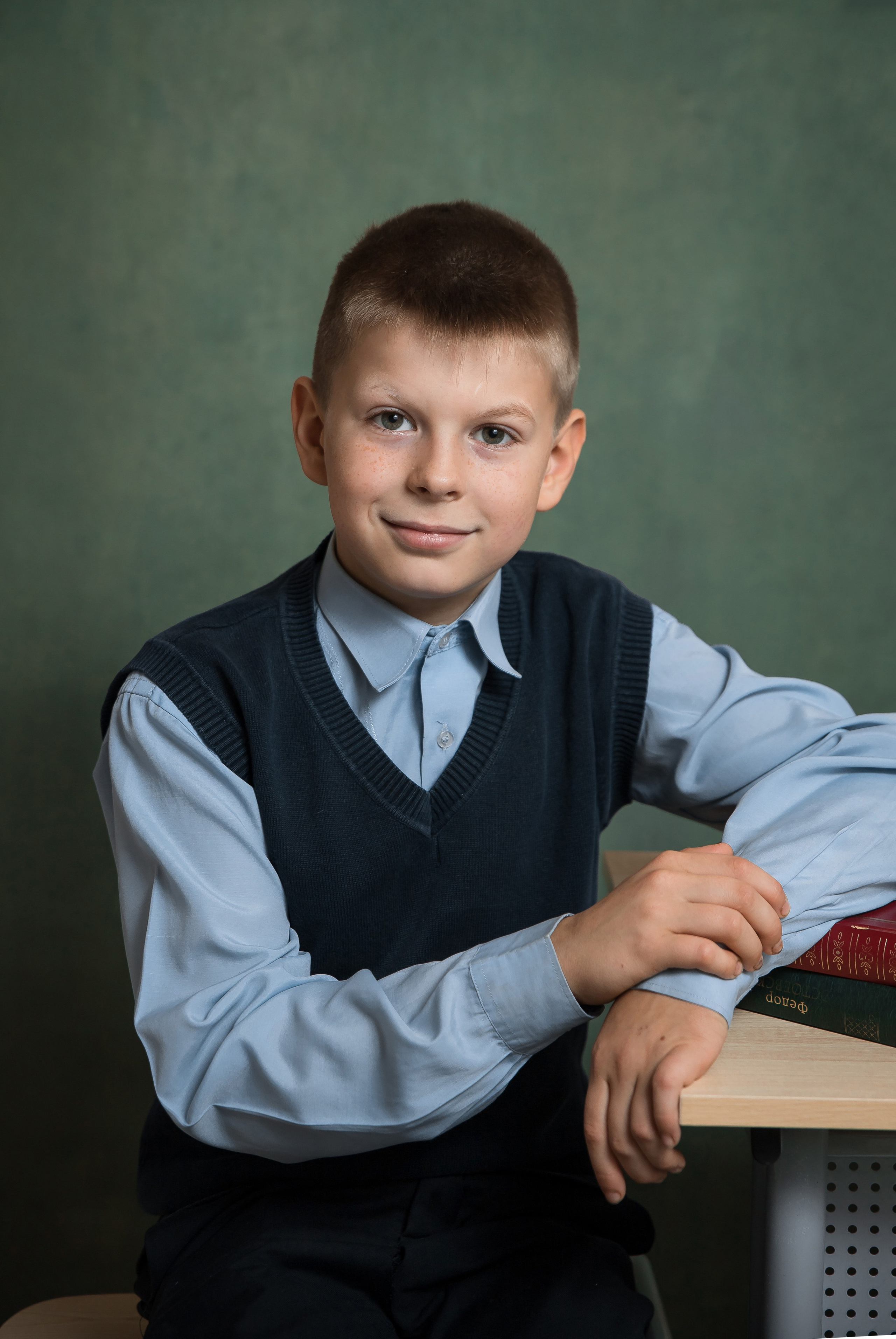 Средняя школа (портреты). Фотограф Ногинск Электросталь Наталья Осетрова