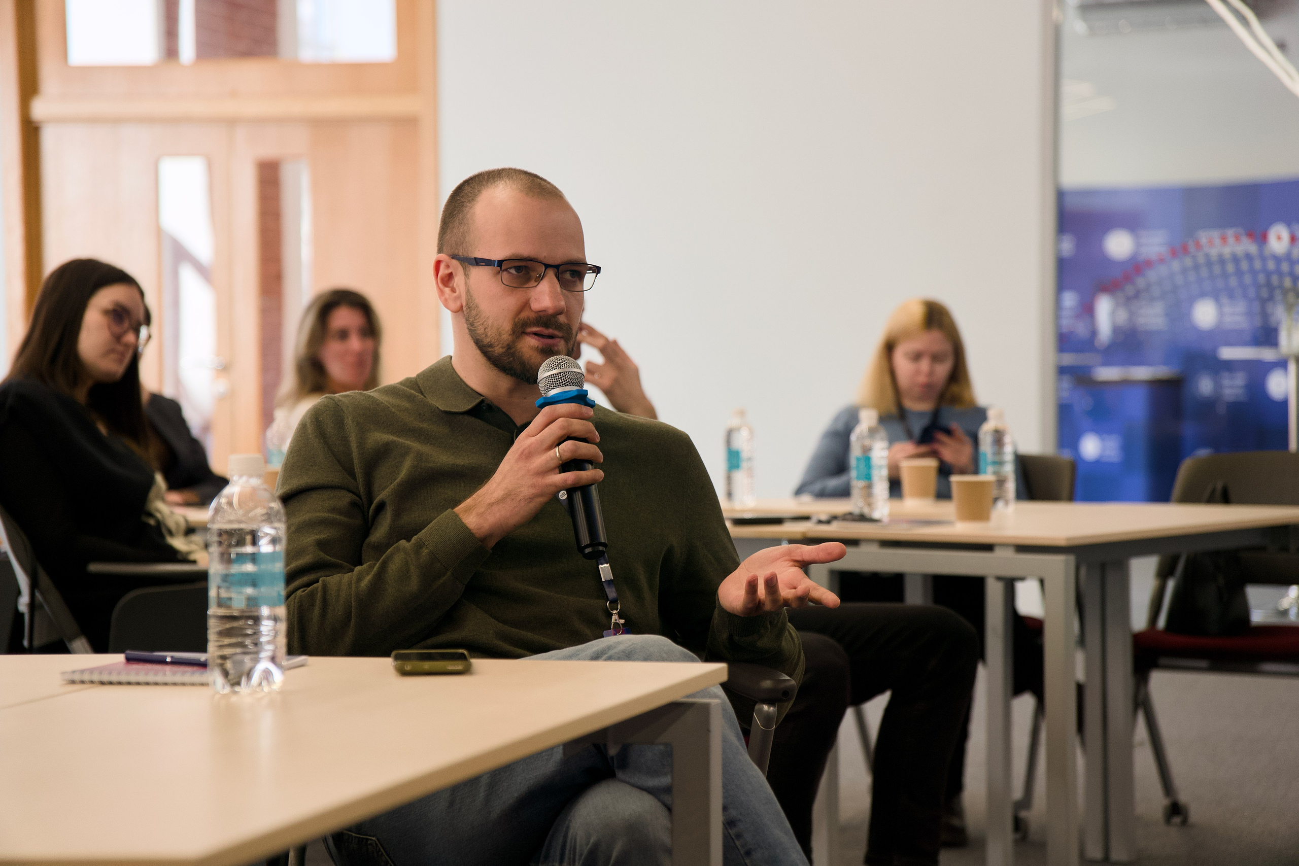 Лекция Высшей Школы Экономики. Фотограф и видеограф DOSERZH (Добрин Сергей) в городе Москва и МО