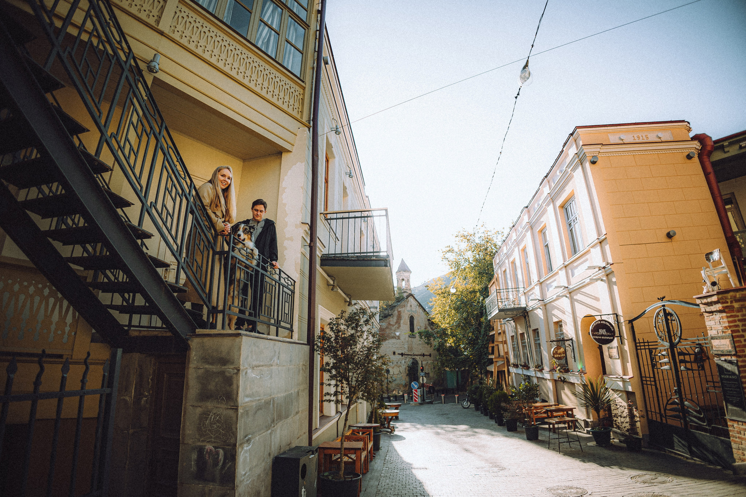 Саша, Рома и Один