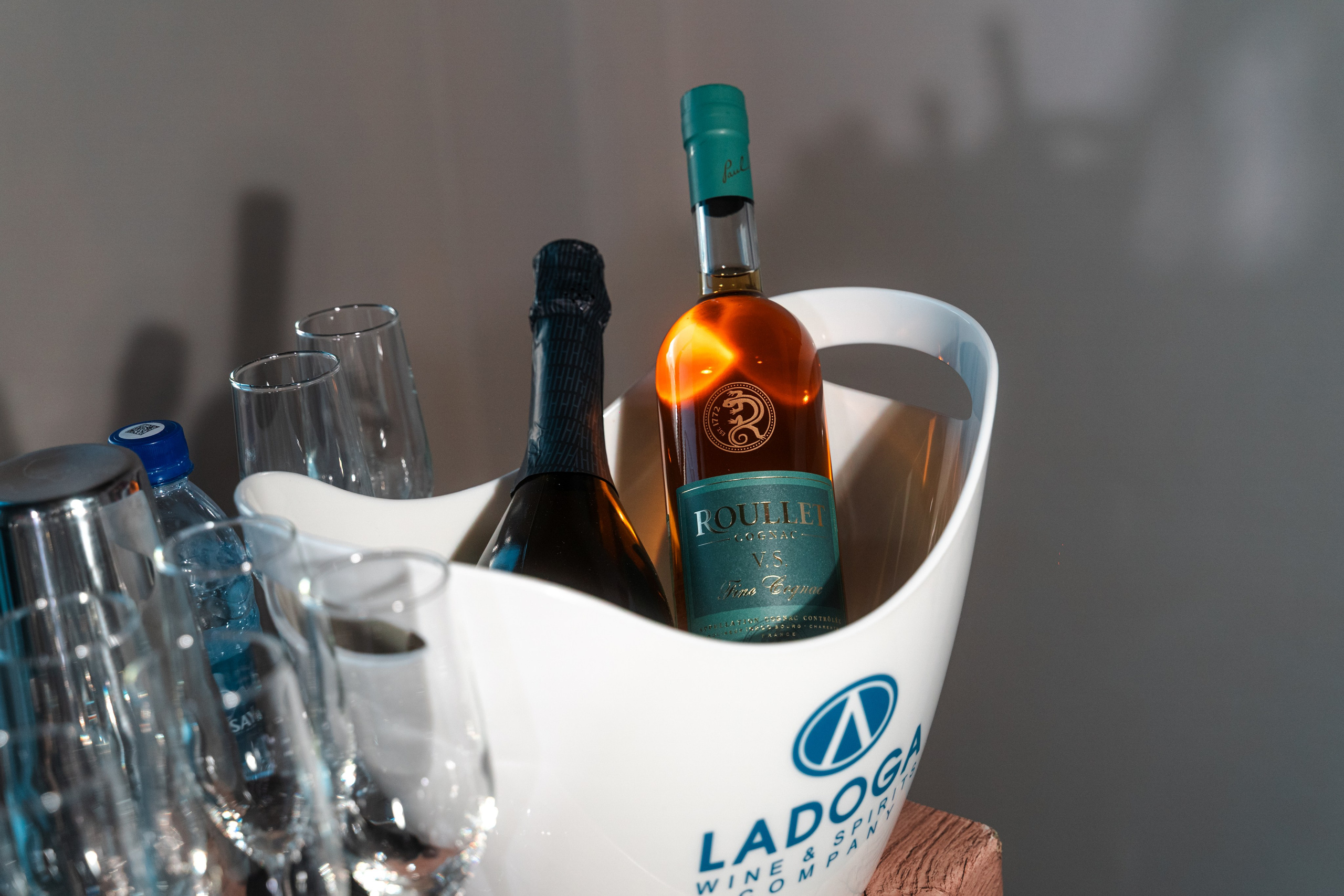 Предметная съемка для LADOGA GROUP. Илья Жуковский | Автомобильная, Репортажная, Архитектурная съемка| Москва