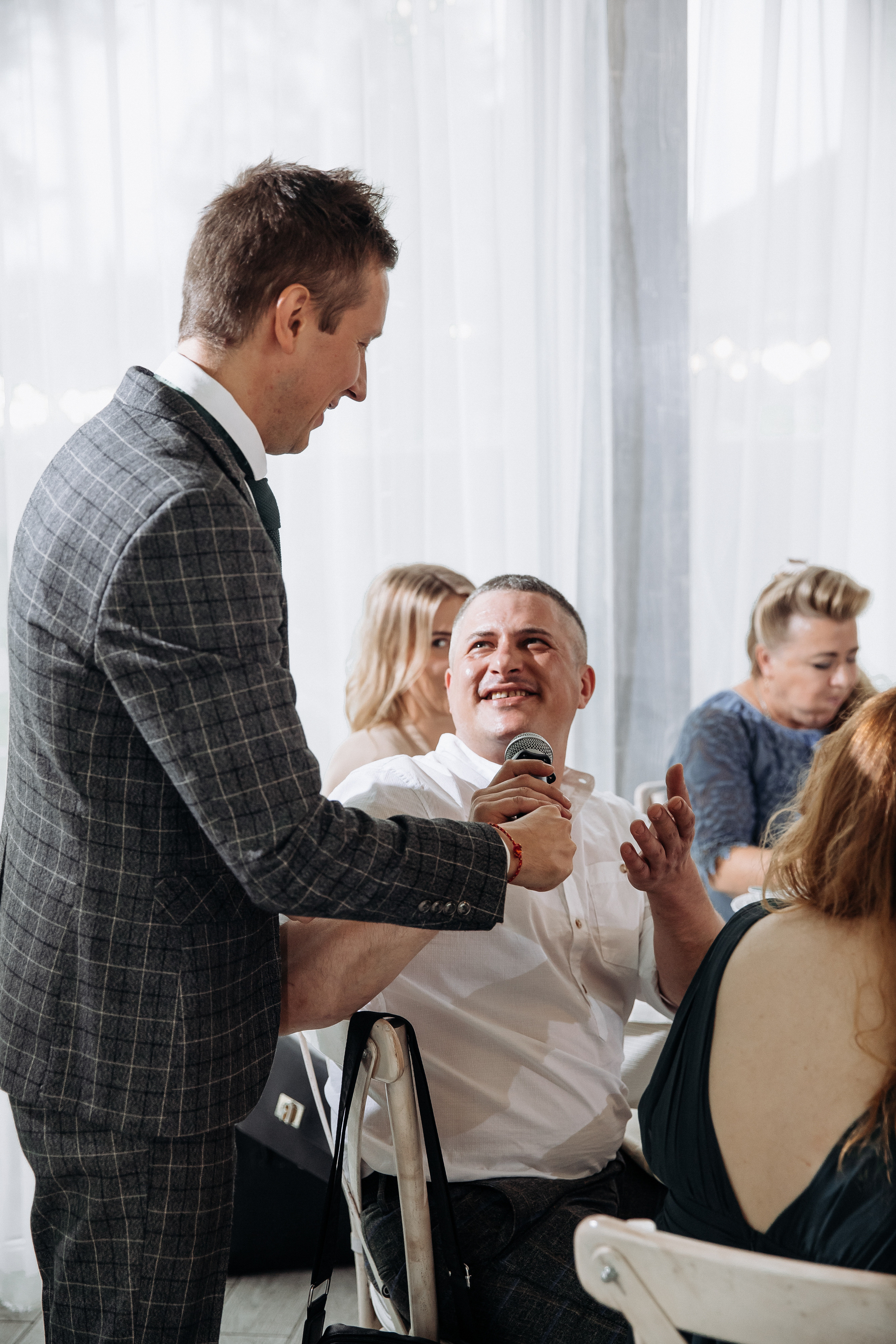 Света и Артём. Ведущий на свадьбу в Москве Зубков Алексей