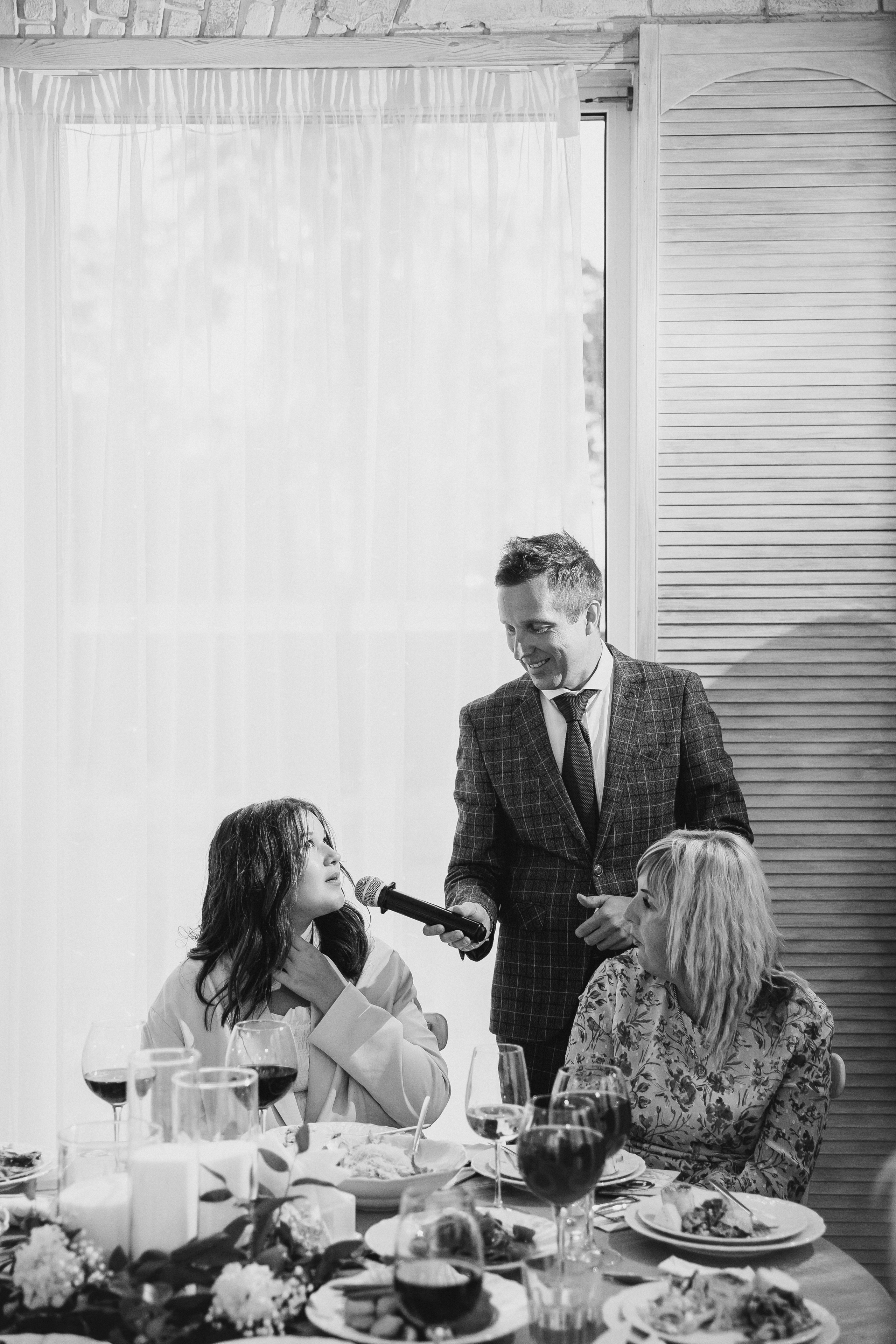 Света и Артём. Ведущий на свадьбу в Москве Зубков Алексей