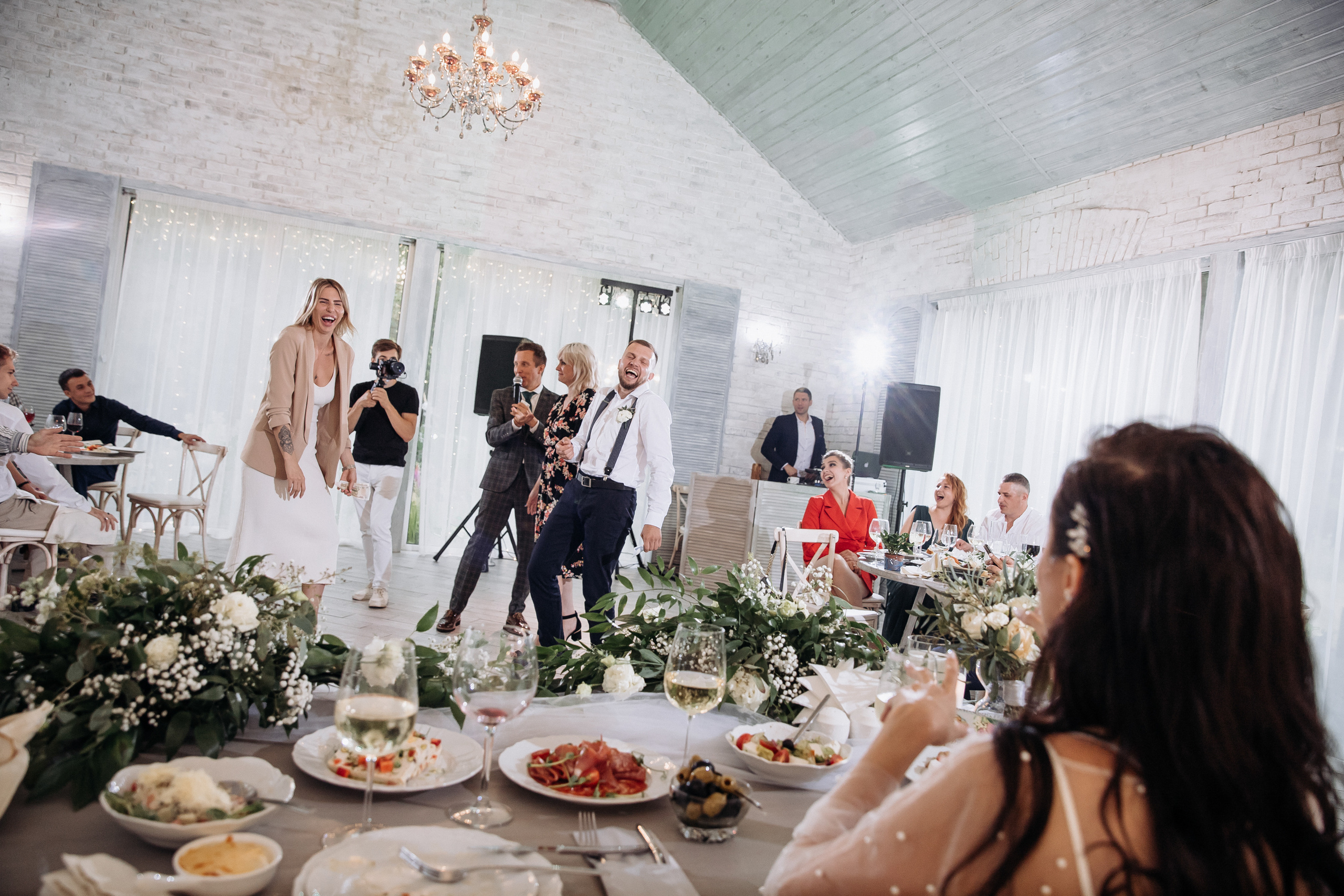 Света и Артём. Ведущий на свадьбу в Москве Зубков Алексей