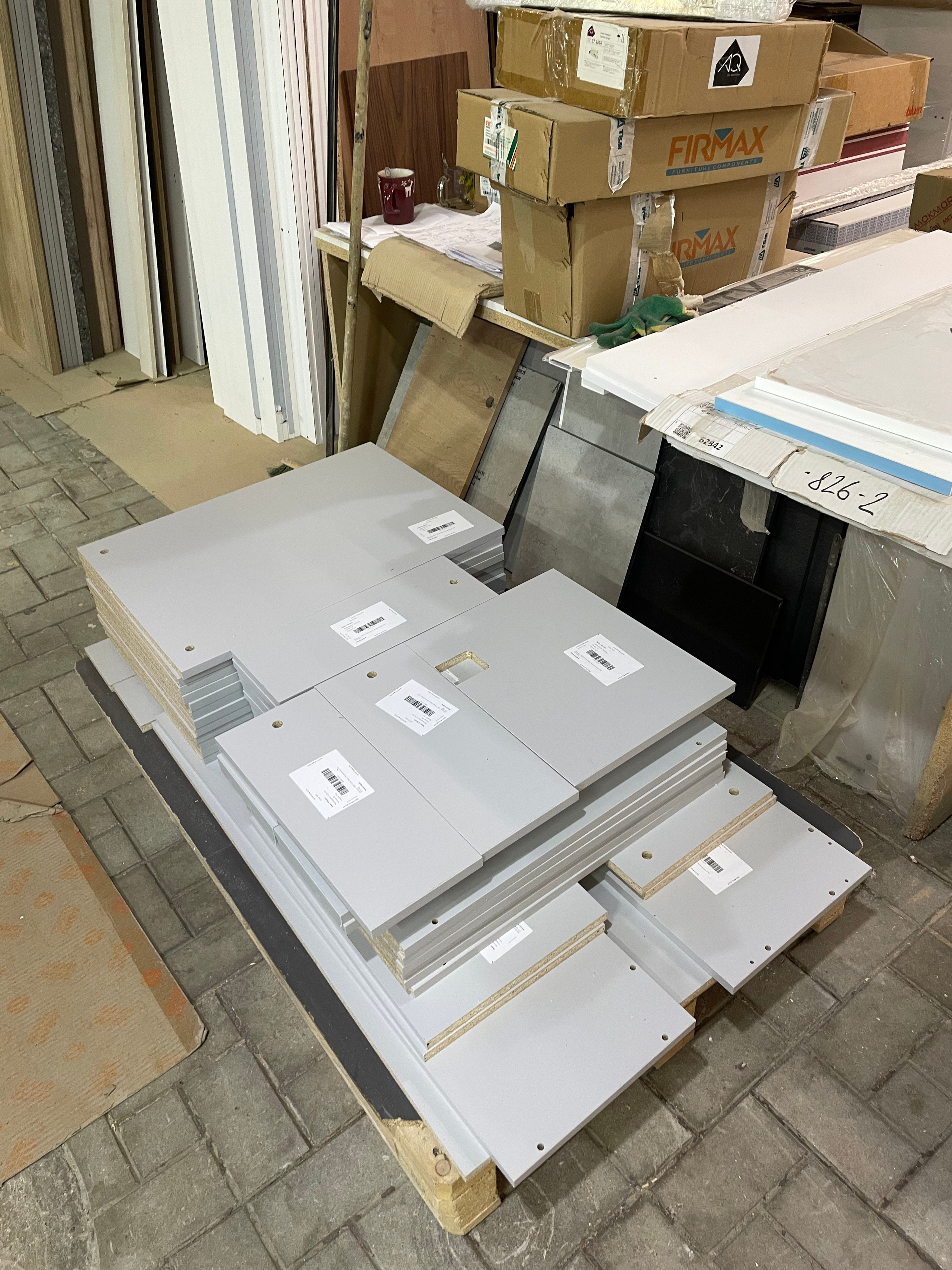 Офис производства FILLINI. Мебель на заказ