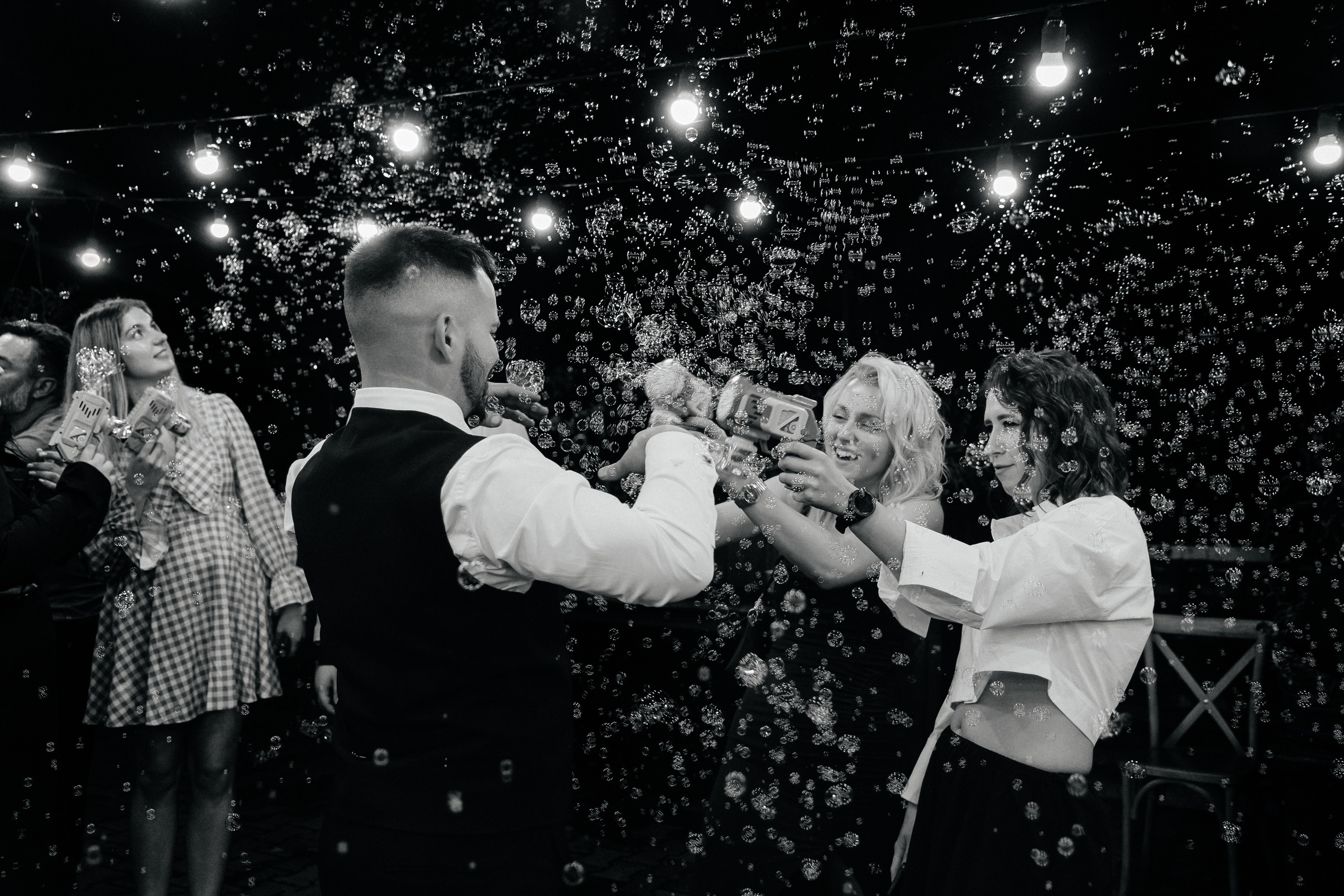 Свадебная фотосессия в агроусадьбе Лабодянка в Минске. Свадебный фотограф в Минске/Беларуси Сергей Спиридонов